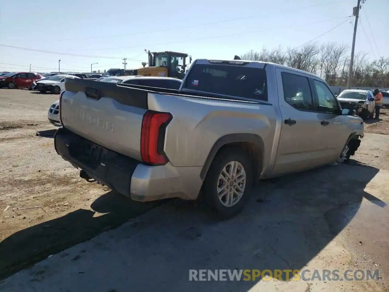 4 Photograph of a damaged car 5TFLA5DB6NX005012 TOYOTA TUNDRA 2022