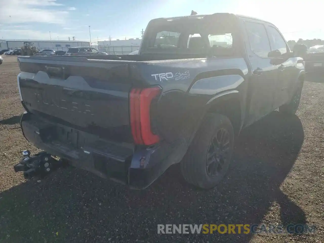 4 Photograph of a damaged car 5TFLA5DB8NX002483 TOYOTA TUNDRA 2022