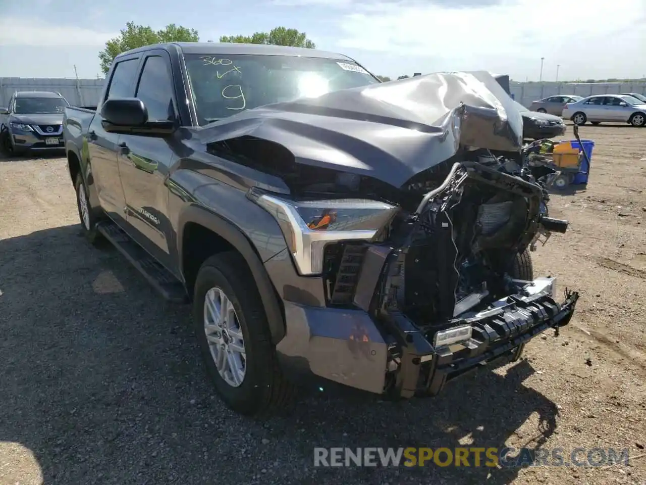 1 Photograph of a damaged car 5TFLA5DB8NX027075 TOYOTA TUNDRA 2022