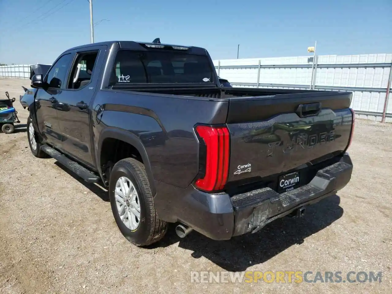 3 Photograph of a damaged car 5TFLA5DB8NX027075 TOYOTA TUNDRA 2022