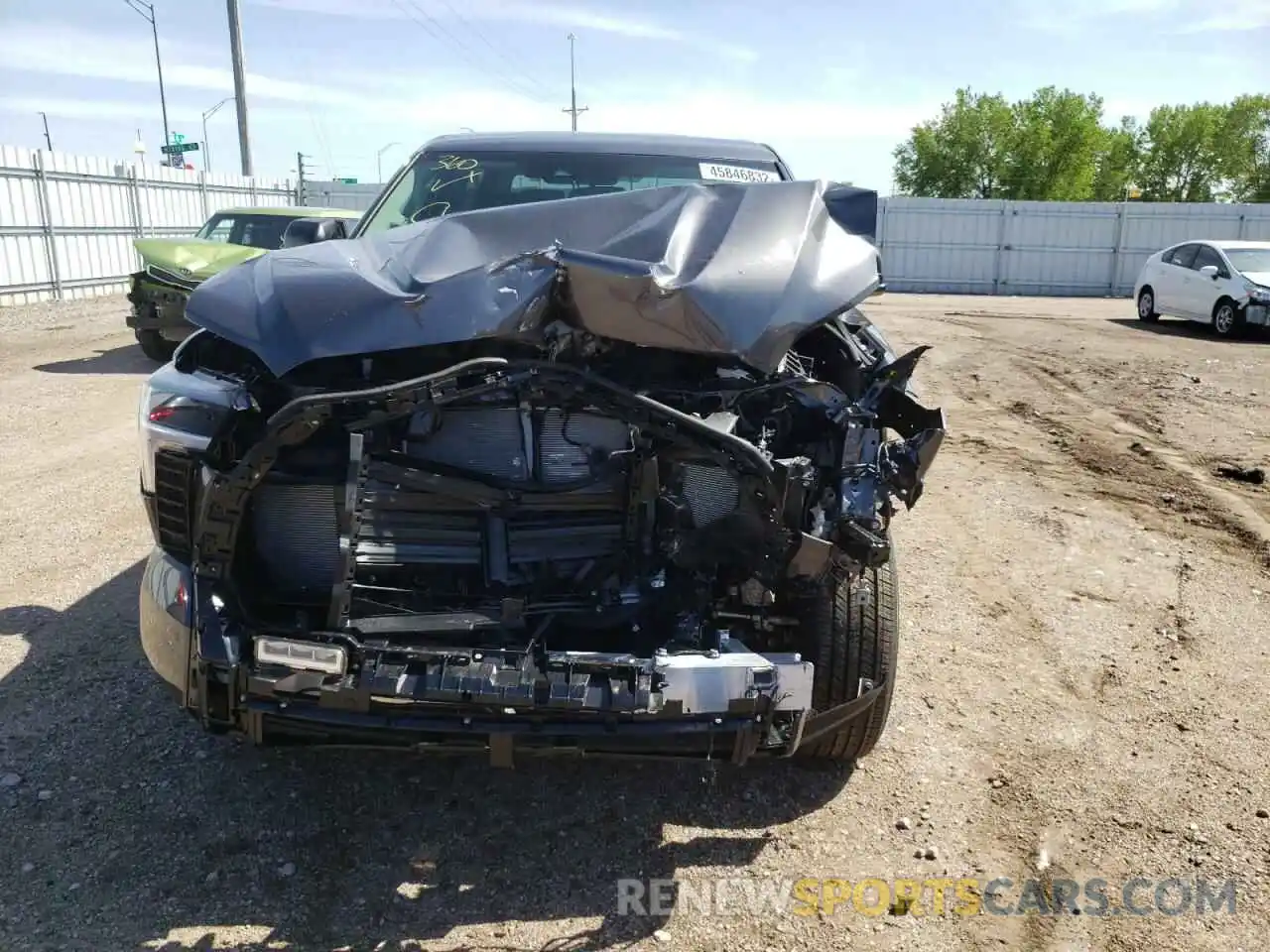 9 Photograph of a damaged car 5TFLA5DB8NX027075 TOYOTA TUNDRA 2022