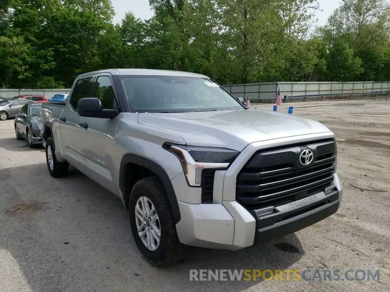 1 Photograph of a damaged car 5TFLA5EC9NX002354 TOYOTA TUNDRA 2022