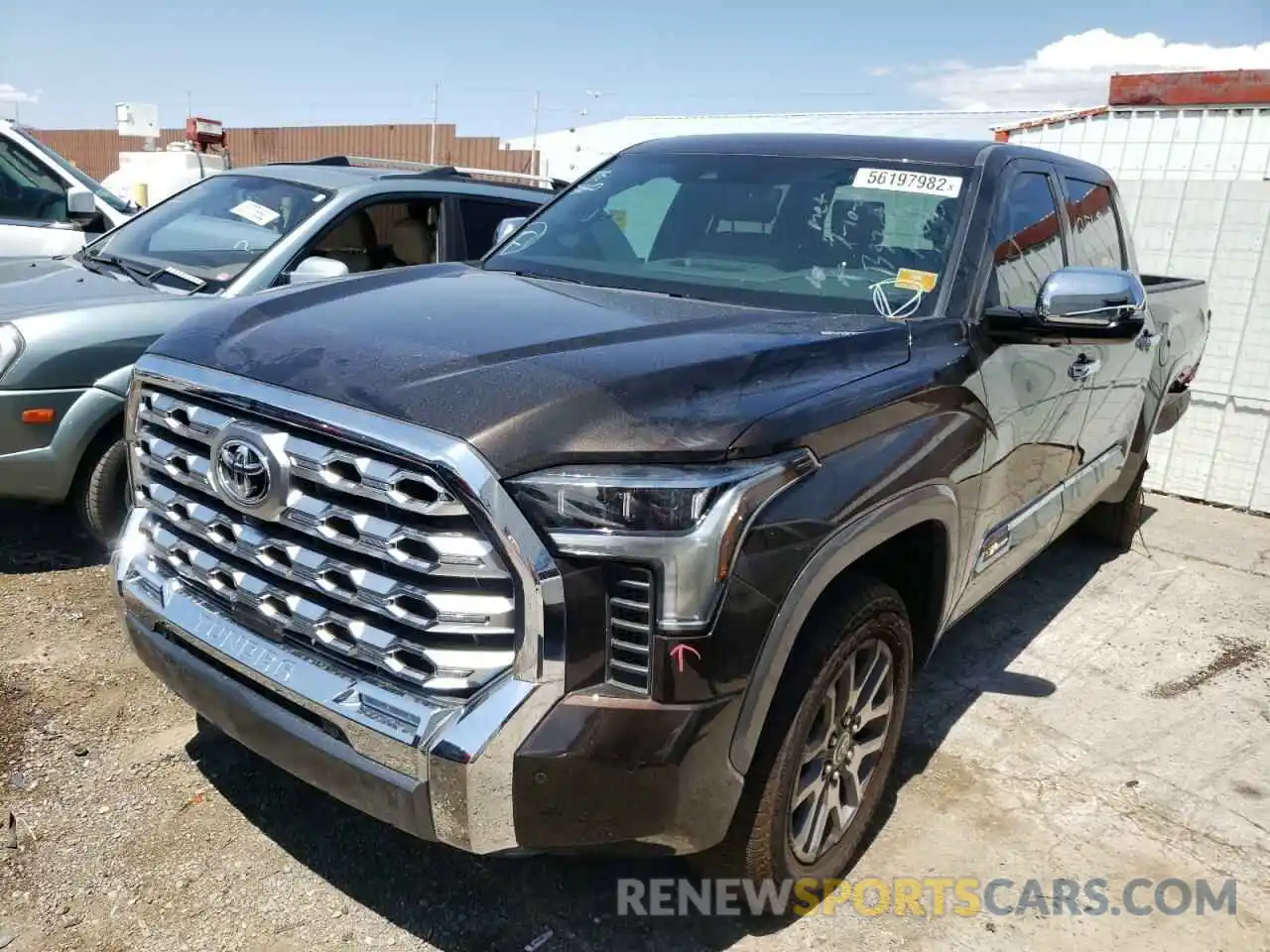 2 Photograph of a damaged car 5TFMA5DB8NX008577 TOYOTA TUNDRA 2022