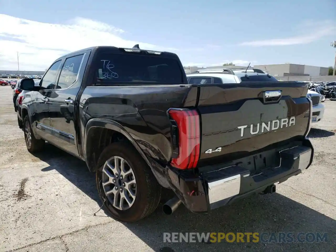 3 Photograph of a damaged car 5TFMA5DB8NX008577 TOYOTA TUNDRA 2022