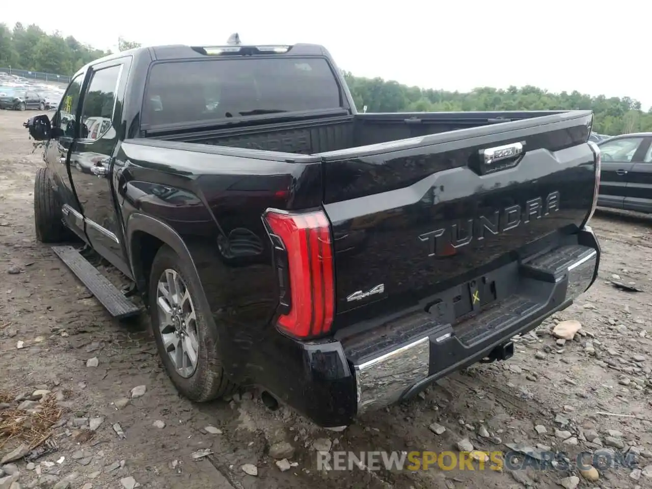 3 Photograph of a damaged car 5TFMA5DB9NX009172 TOYOTA TUNDRA 2022