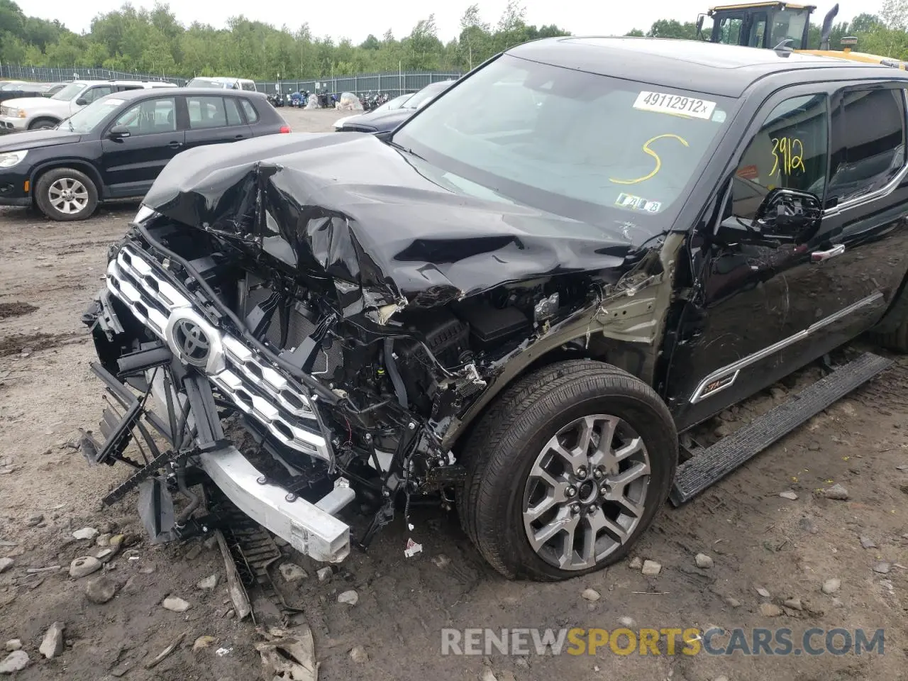 9 Photograph of a damaged car 5TFMA5DB9NX009172 TOYOTA TUNDRA 2022