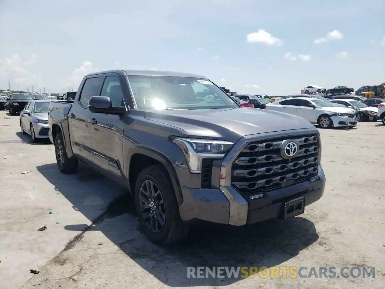 1 Photograph of a damaged car 5TFNA5AB7NX003217 TOYOTA TUNDRA 2022