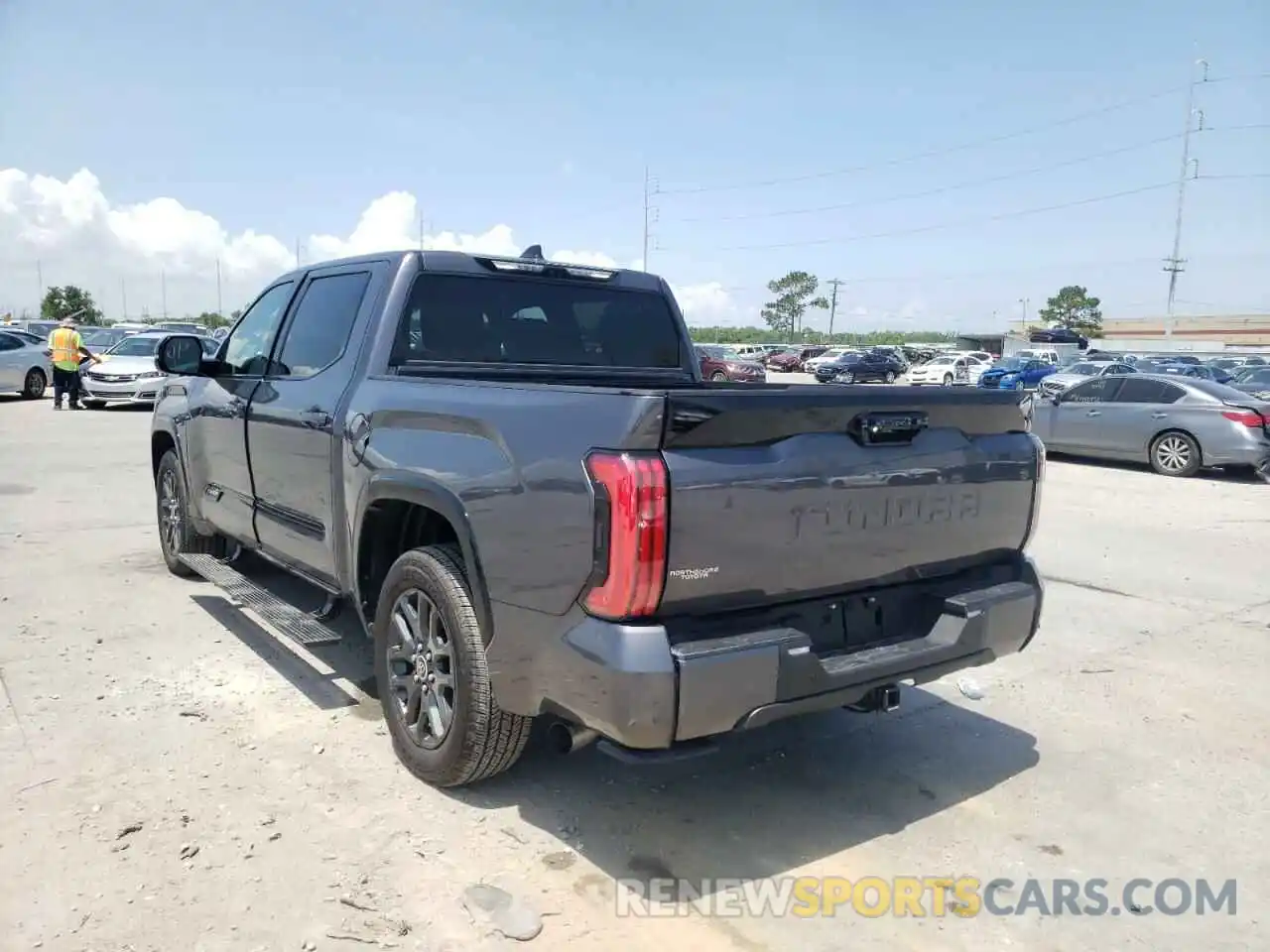 3 Photograph of a damaged car 5TFNA5AB7NX003217 TOYOTA TUNDRA 2022