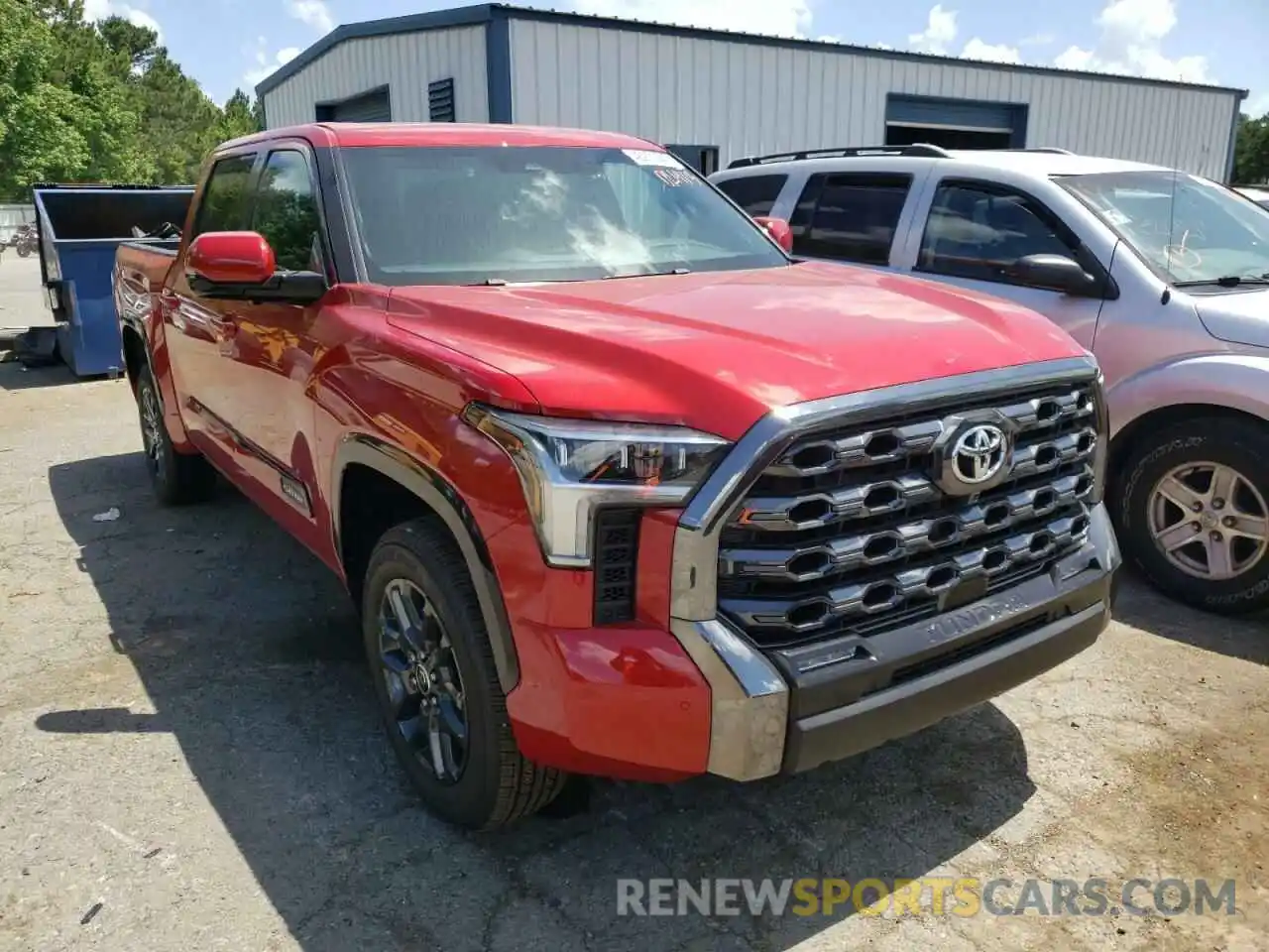 1 Photograph of a damaged car 5TFNA5DB2NX021913 TOYOTA TUNDRA 2022