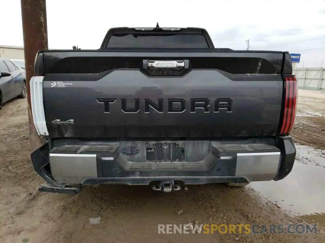 6 Photograph of a damaged car 5TFJA5DB3PX083290 TOYOTA TUNDRA 2023