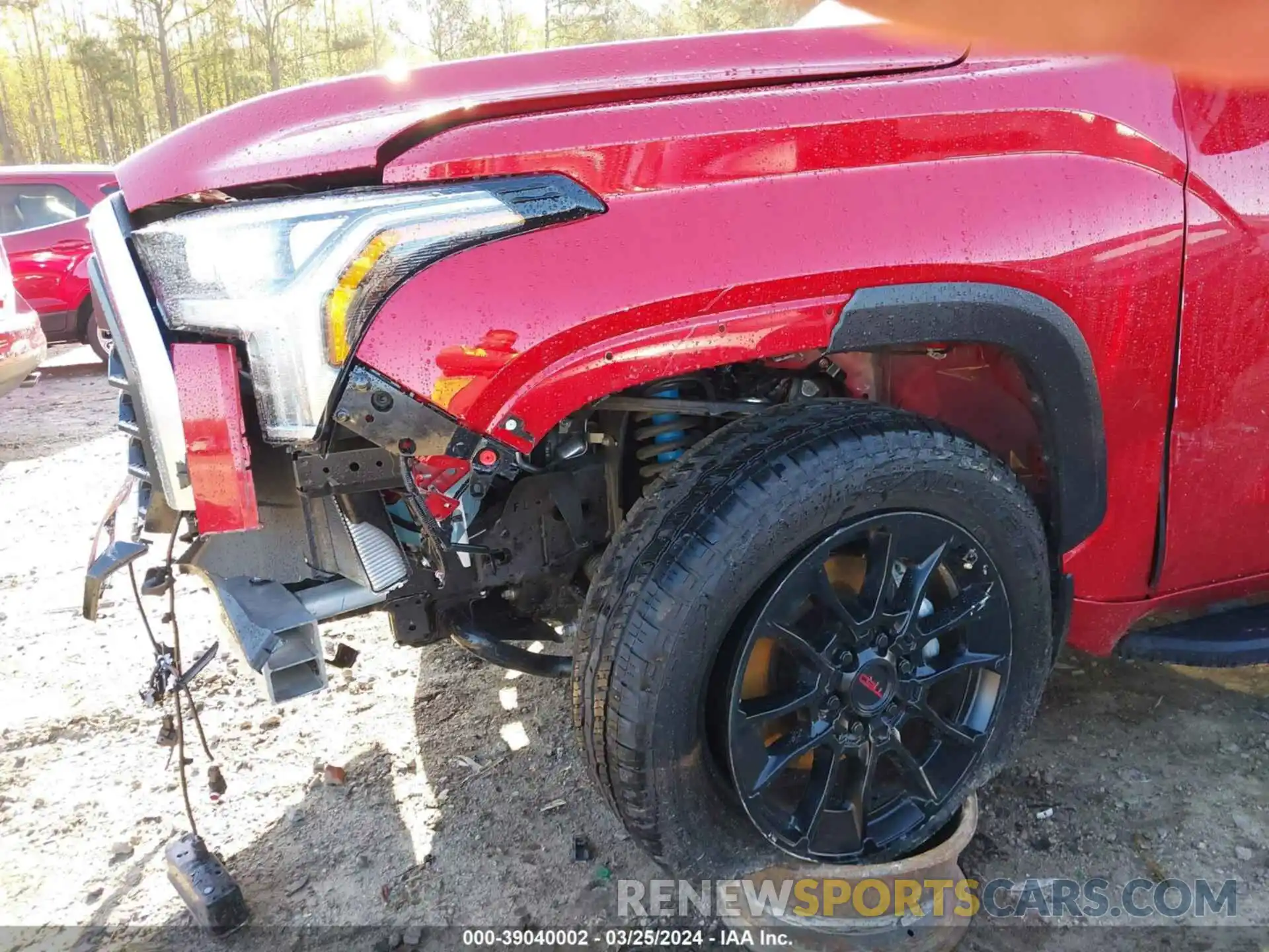 18 Photograph of a damaged car 5TFJA5DB4PX112666 TOYOTA TUNDRA 2023