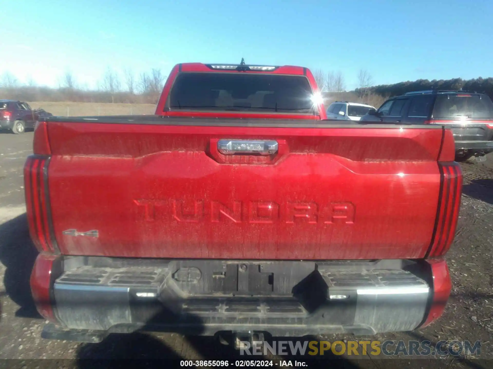 15 Photograph of a damaged car 5TFJA5EC3PX017409 TOYOTA TUNDRA 2023