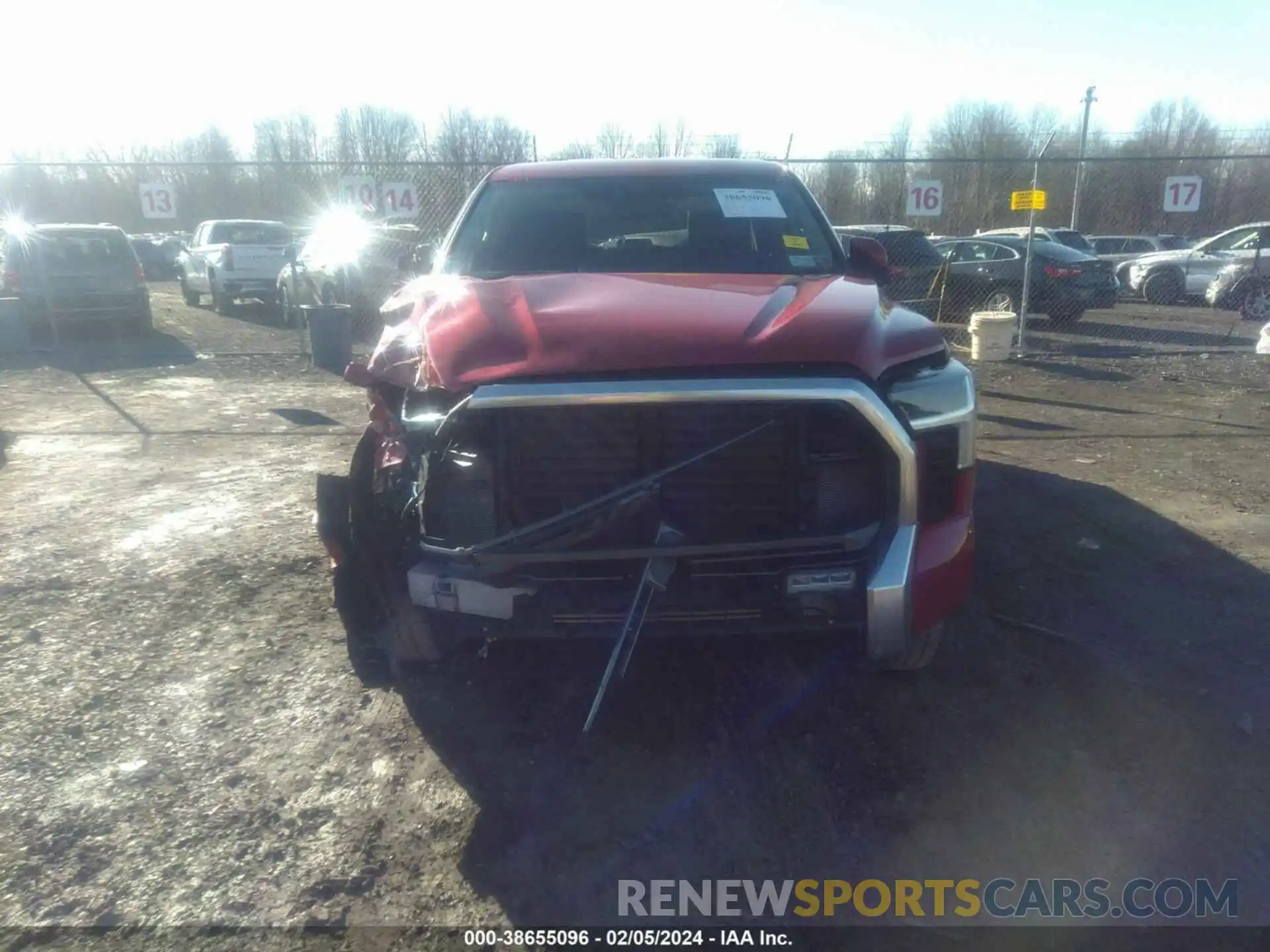 5 Photograph of a damaged car 5TFJA5EC3PX017409 TOYOTA TUNDRA 2023