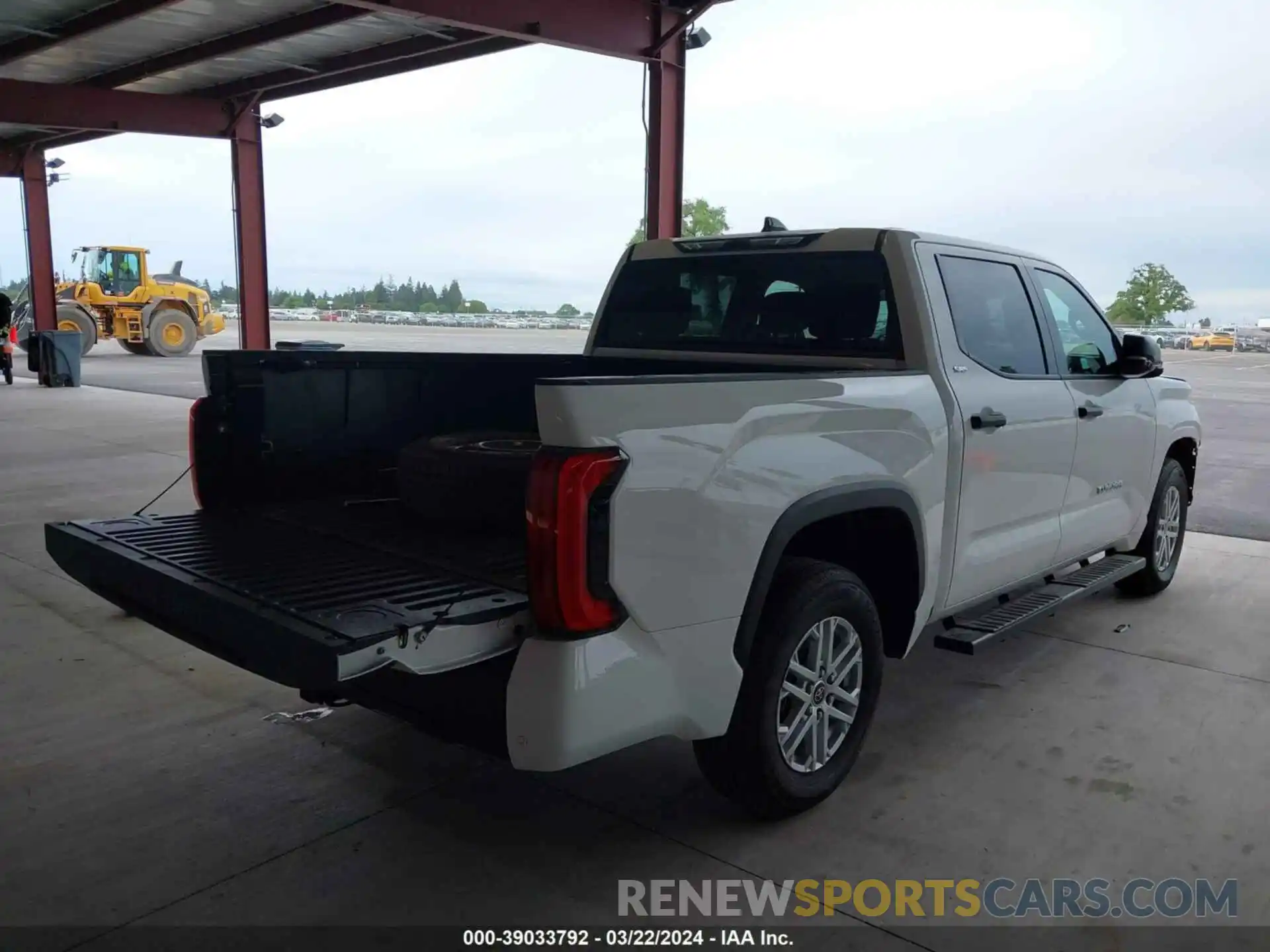 4 Photograph of a damaged car 5TFLA5AB9PX021017 TOYOTA TUNDRA 2023