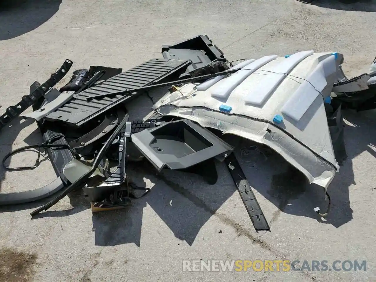 12 Photograph of a damaged car 5TFLA5DBXPX067032 TOYOTA TUNDRA 2023