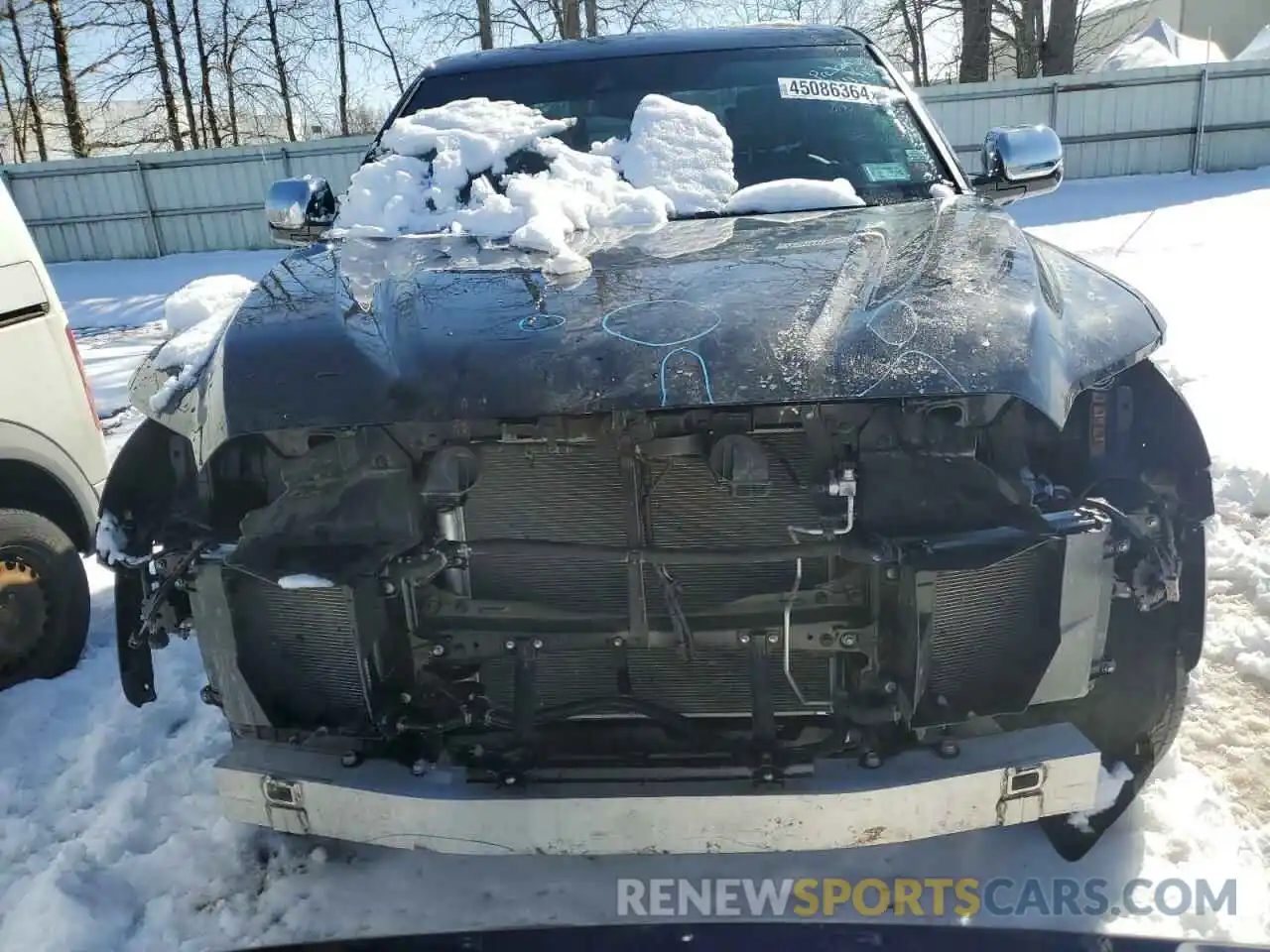 5 Photograph of a damaged car 5TFMA5DB0PX120633 TOYOTA TUNDRA 2023