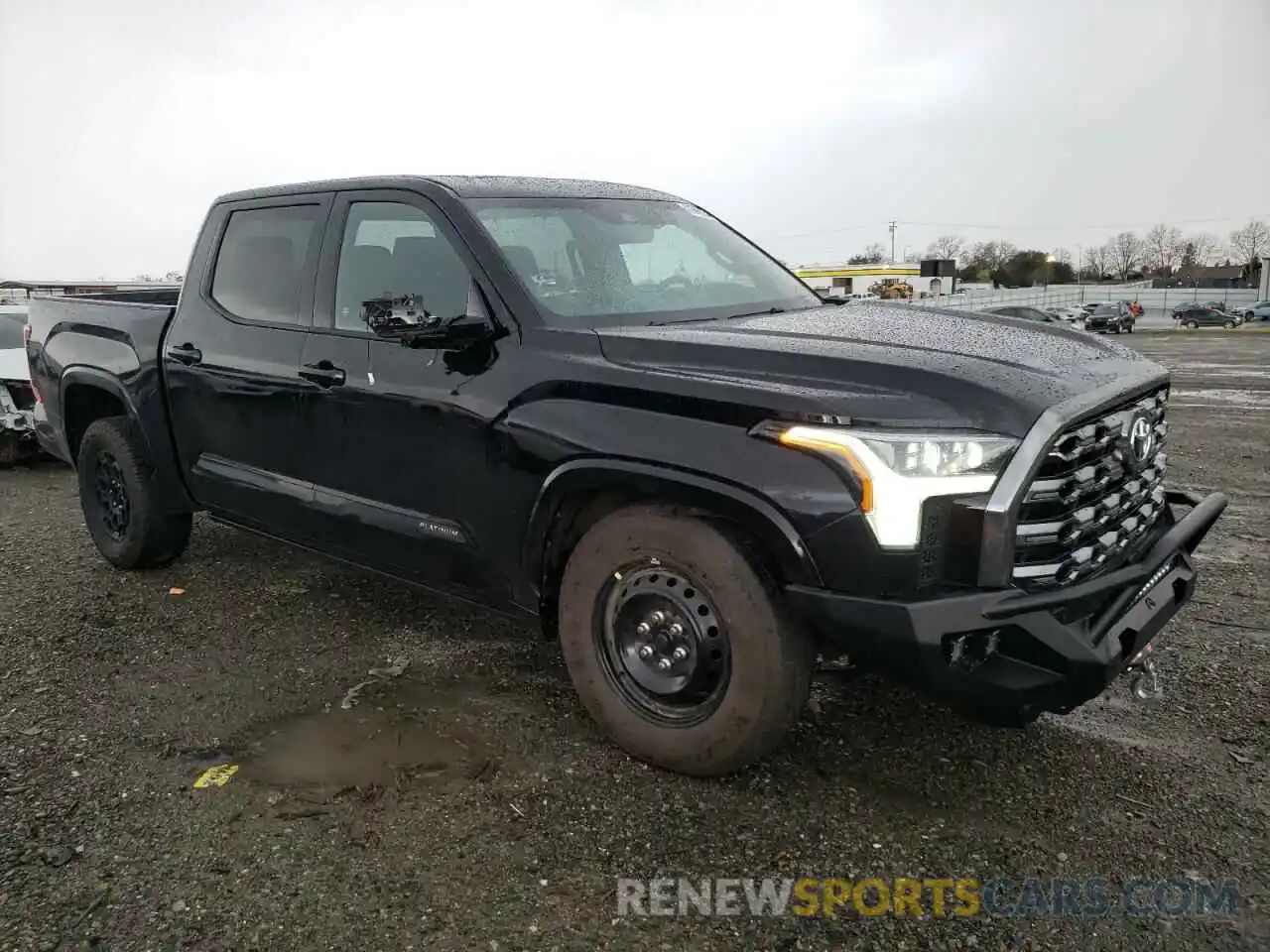 4 Photograph of a damaged car 5TFNA5DB6PX113688 TOYOTA TUNDRA 2023