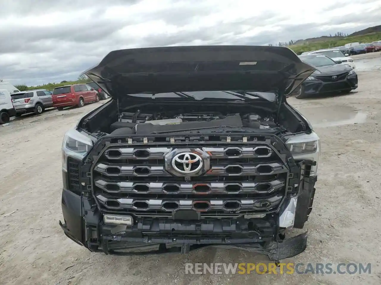 5 Photograph of a damaged car 5TFNA5DB7PX081656 TOYOTA TUNDRA 2023