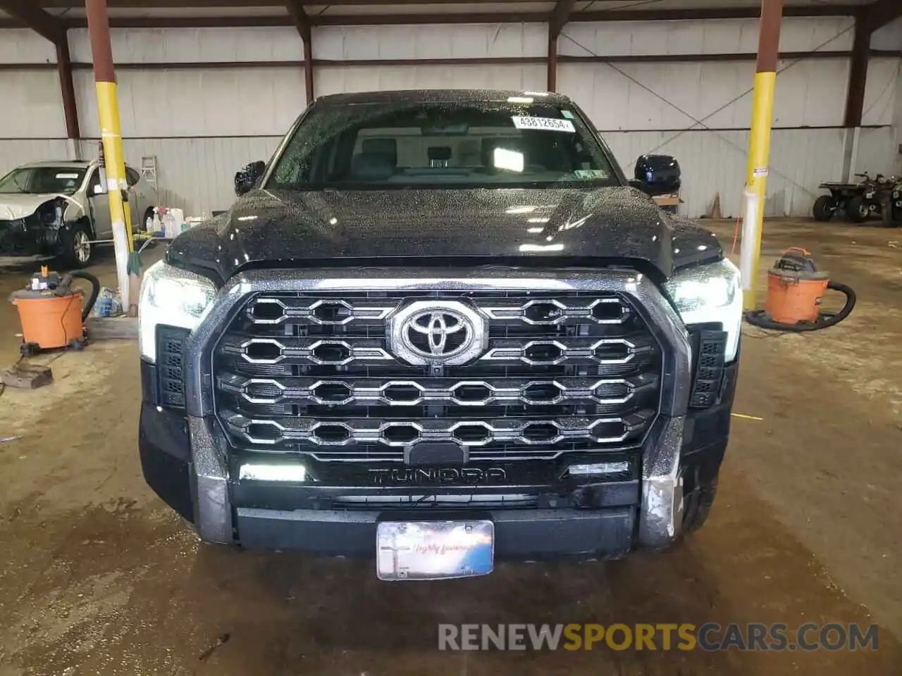 5 Photograph of a damaged car 5TFNA5DB9PX087409 TOYOTA TUNDRA 2023