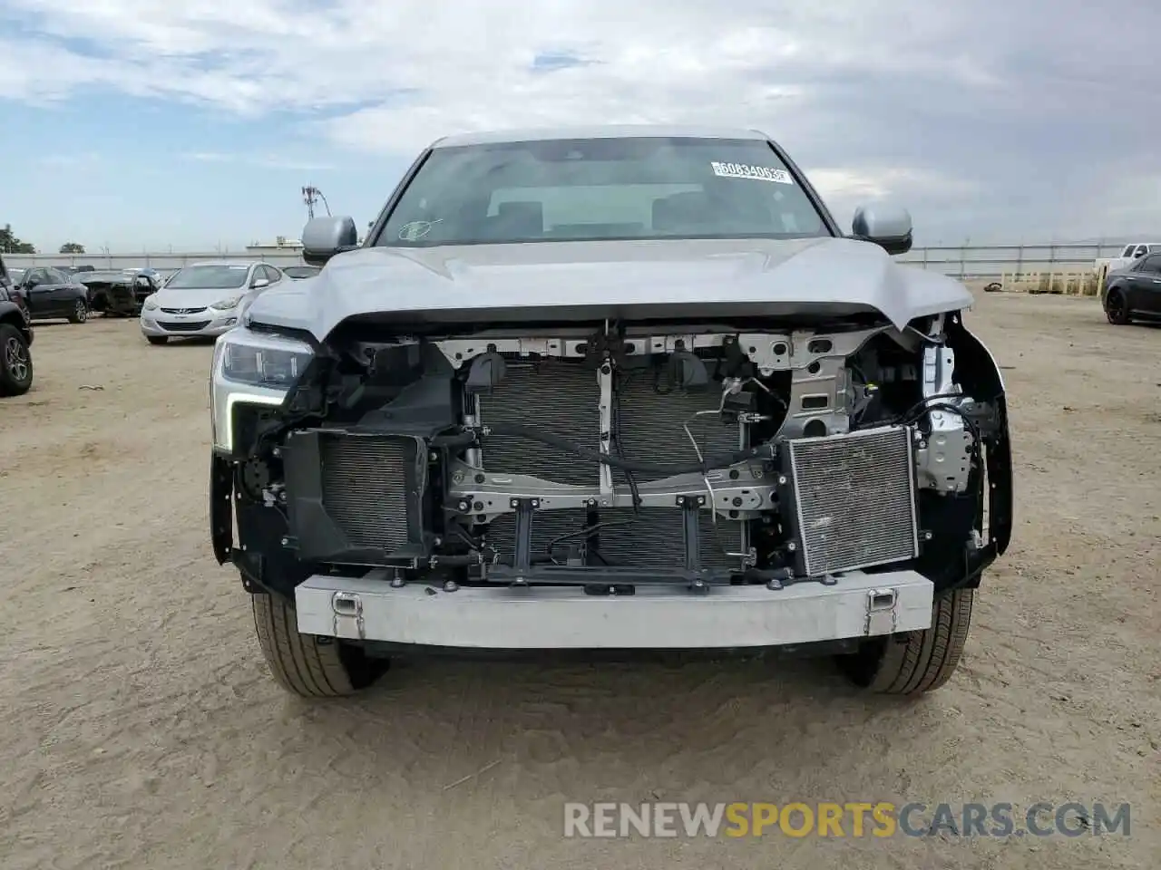 5 Photograph of a damaged car 5TFNA5EC5PX015162 TOYOTA TUNDRA 2023