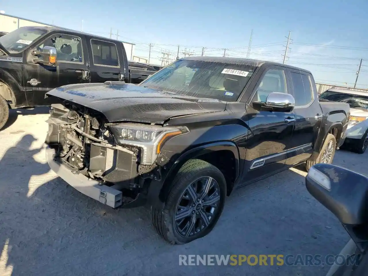 1 Photograph of a damaged car 5TFVC5DB9PX030749 TOYOTA TUNDRA 2023