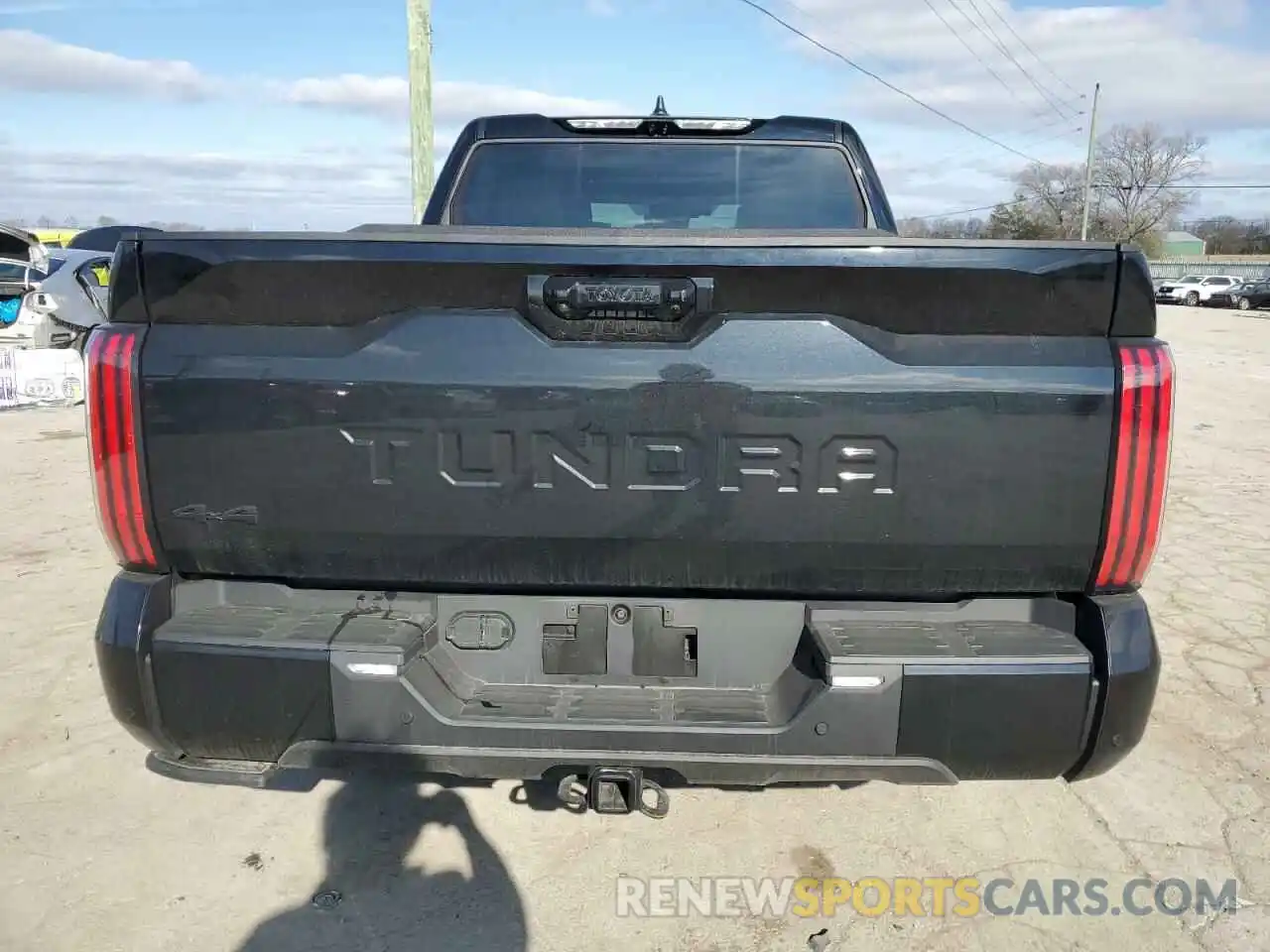 6 Photograph of a damaged car 5TFNA5DB9RX133422 TOYOTA TUNDRA 2024