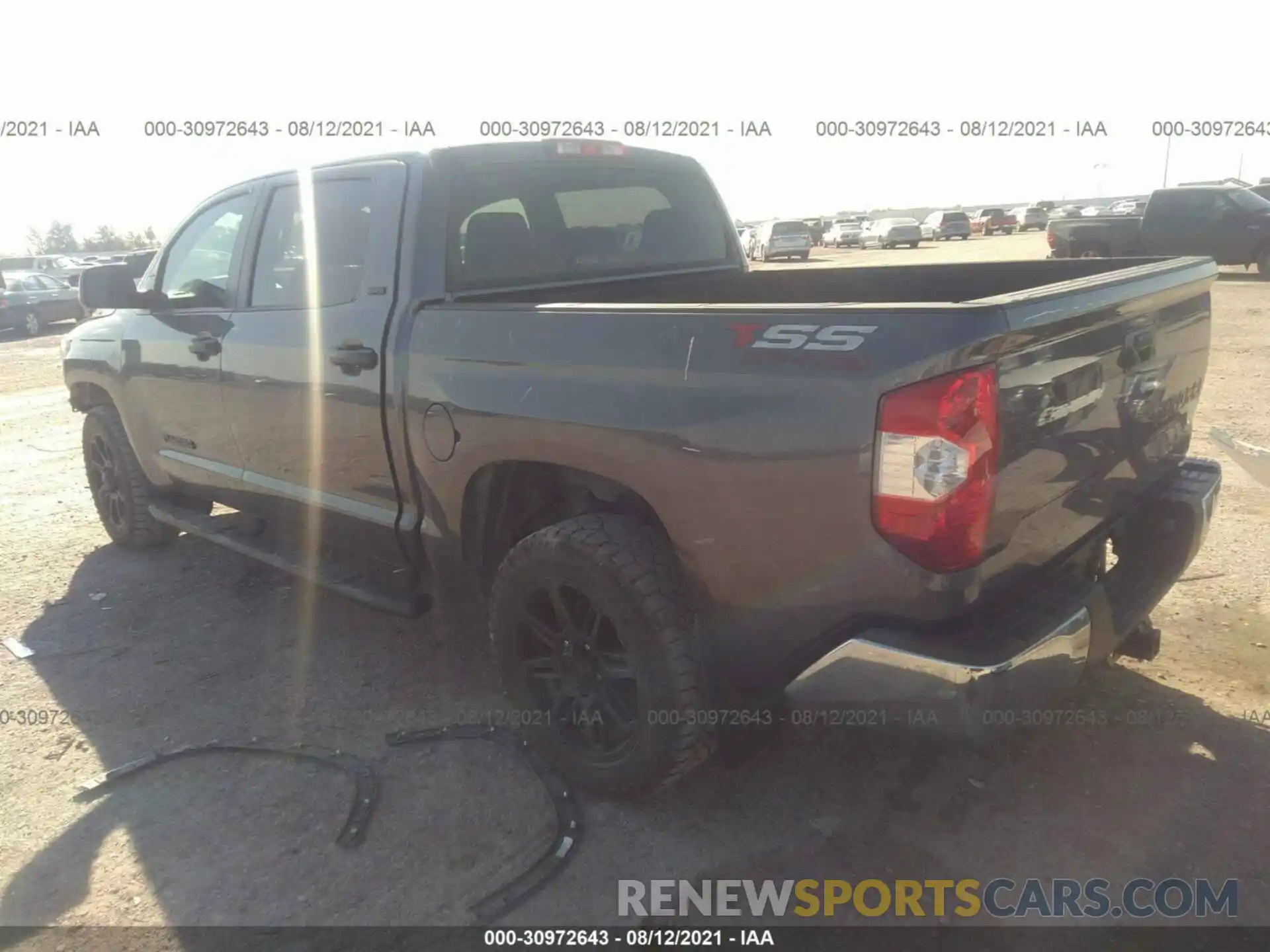 3 Photograph of a damaged car 5TFEM5F10KX138445 TOYOTA TUNDRA 2WD 2019