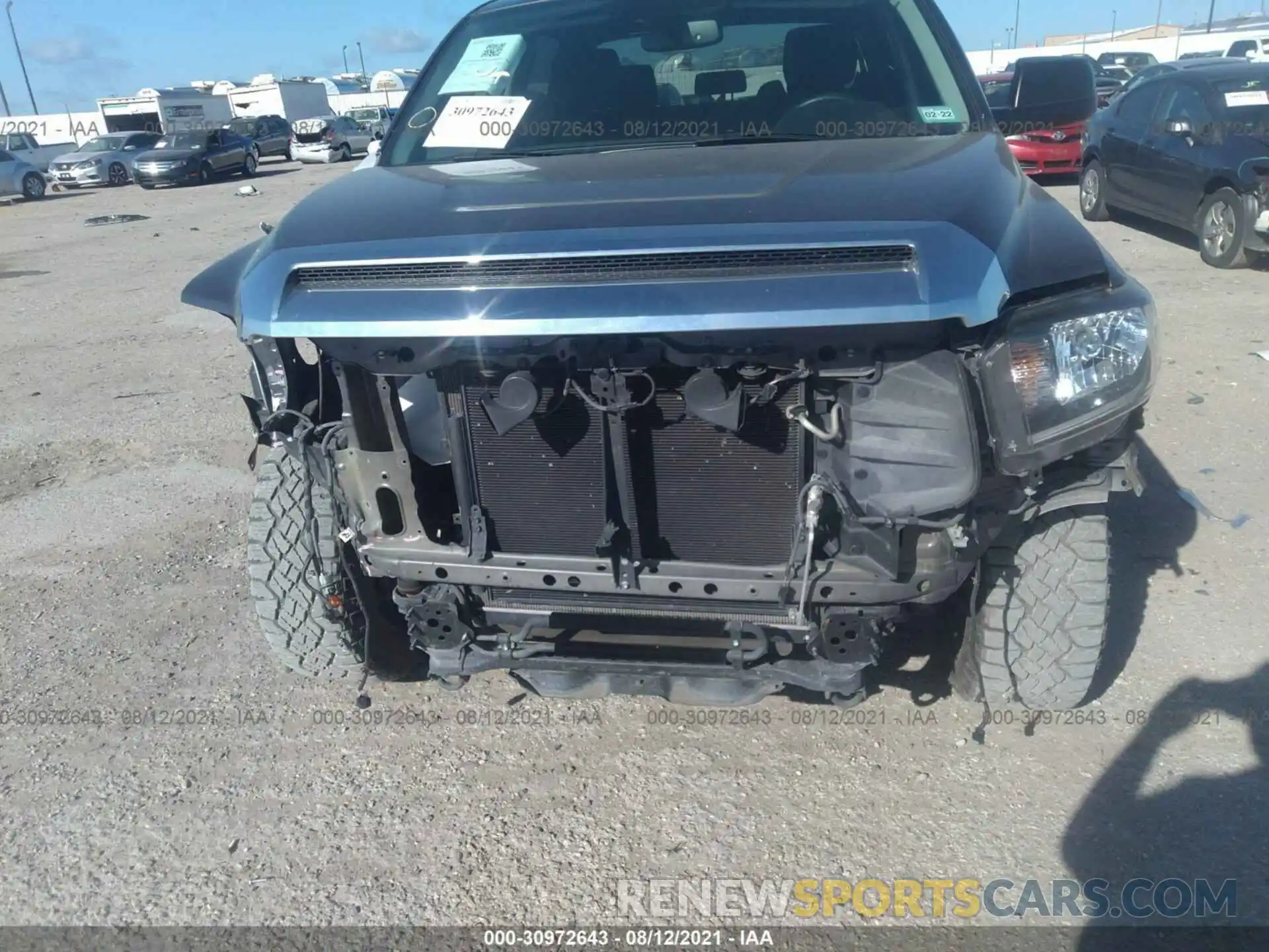 6 Photograph of a damaged car 5TFEM5F10KX138445 TOYOTA TUNDRA 2WD 2019