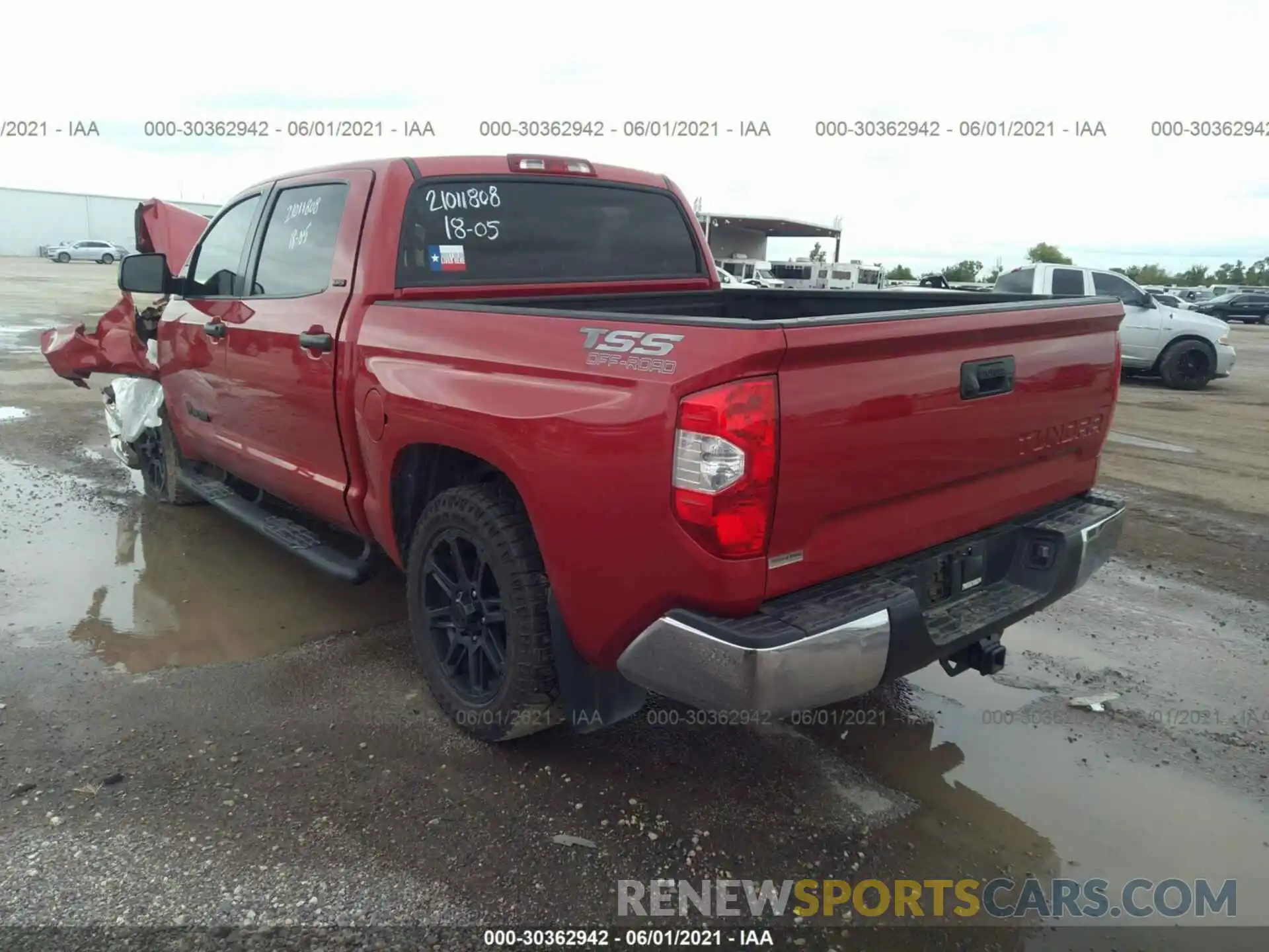 3 Photograph of a damaged car 5TFEM5F10KX144813 TOYOTA TUNDRA 2WD 2019