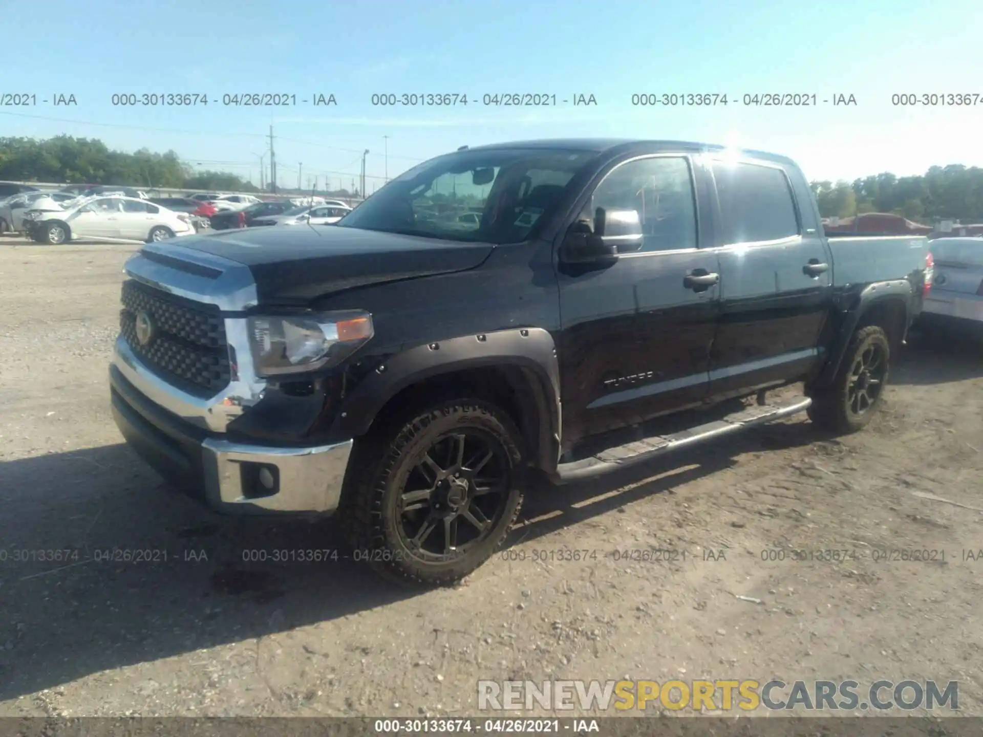 2 Фотография поврежденного автомобиля 5TFEM5F17KX141522 TOYOTA TUNDRA 2WD 2019