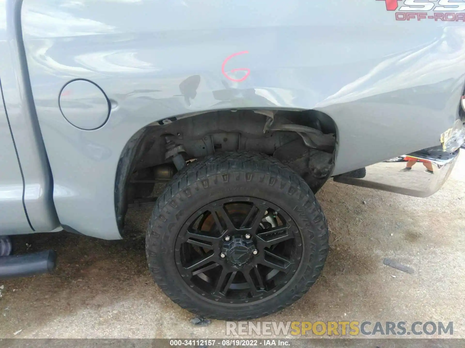 14 Photograph of a damaged car 5TFEM5F17KX142959 TOYOTA TUNDRA 2WD 2019