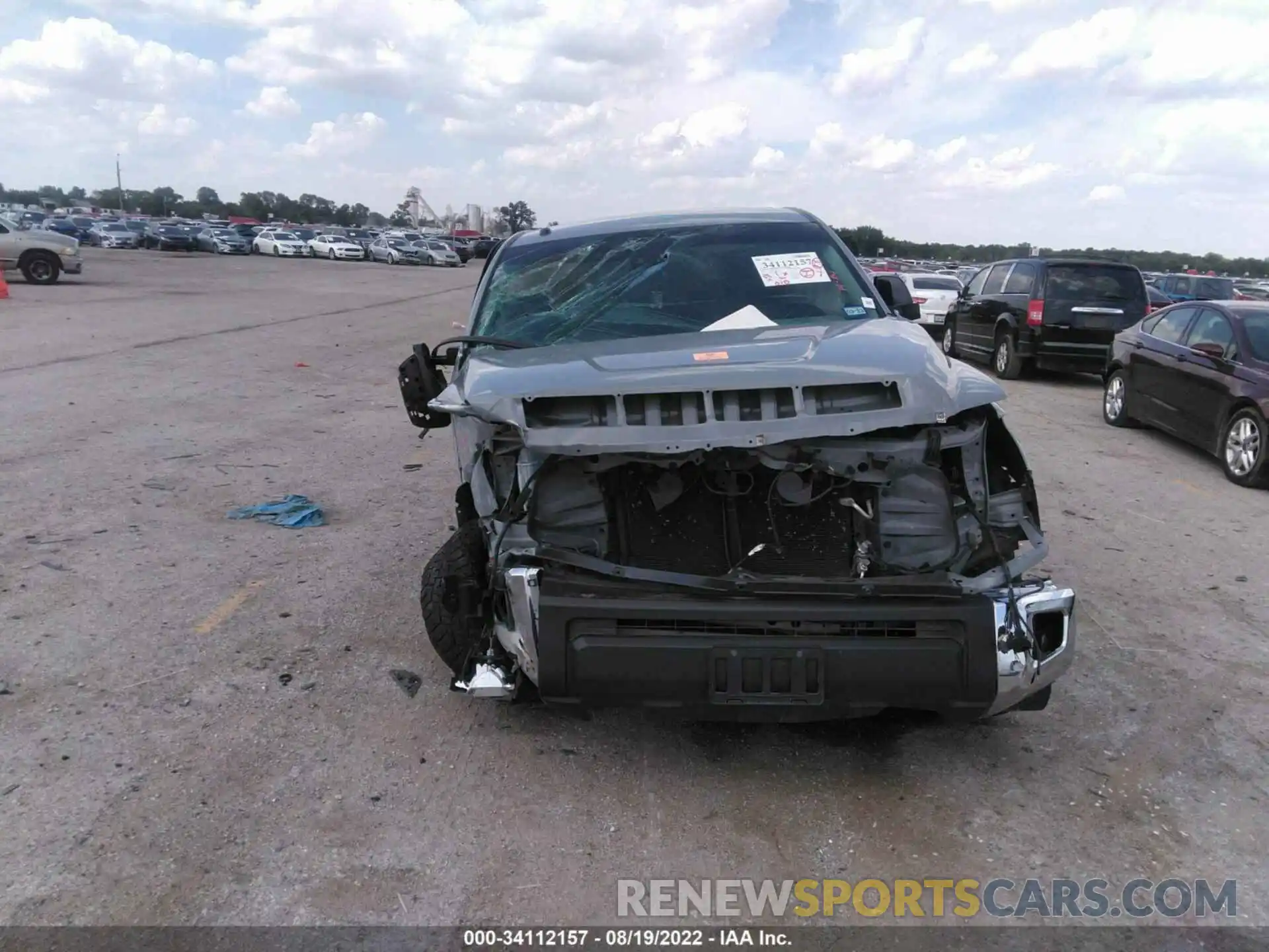 6 Photograph of a damaged car 5TFEM5F17KX142959 TOYOTA TUNDRA 2WD 2019