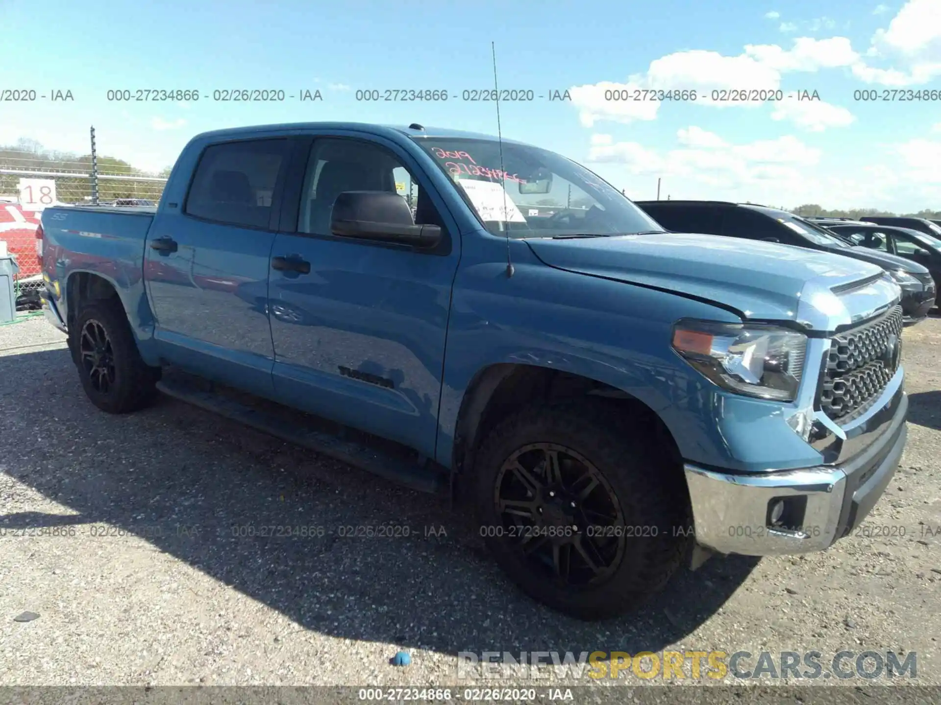 1 Photograph of a damaged car 5TFEM5F19KX136113 TOYOTA TUNDRA 2WD 2019