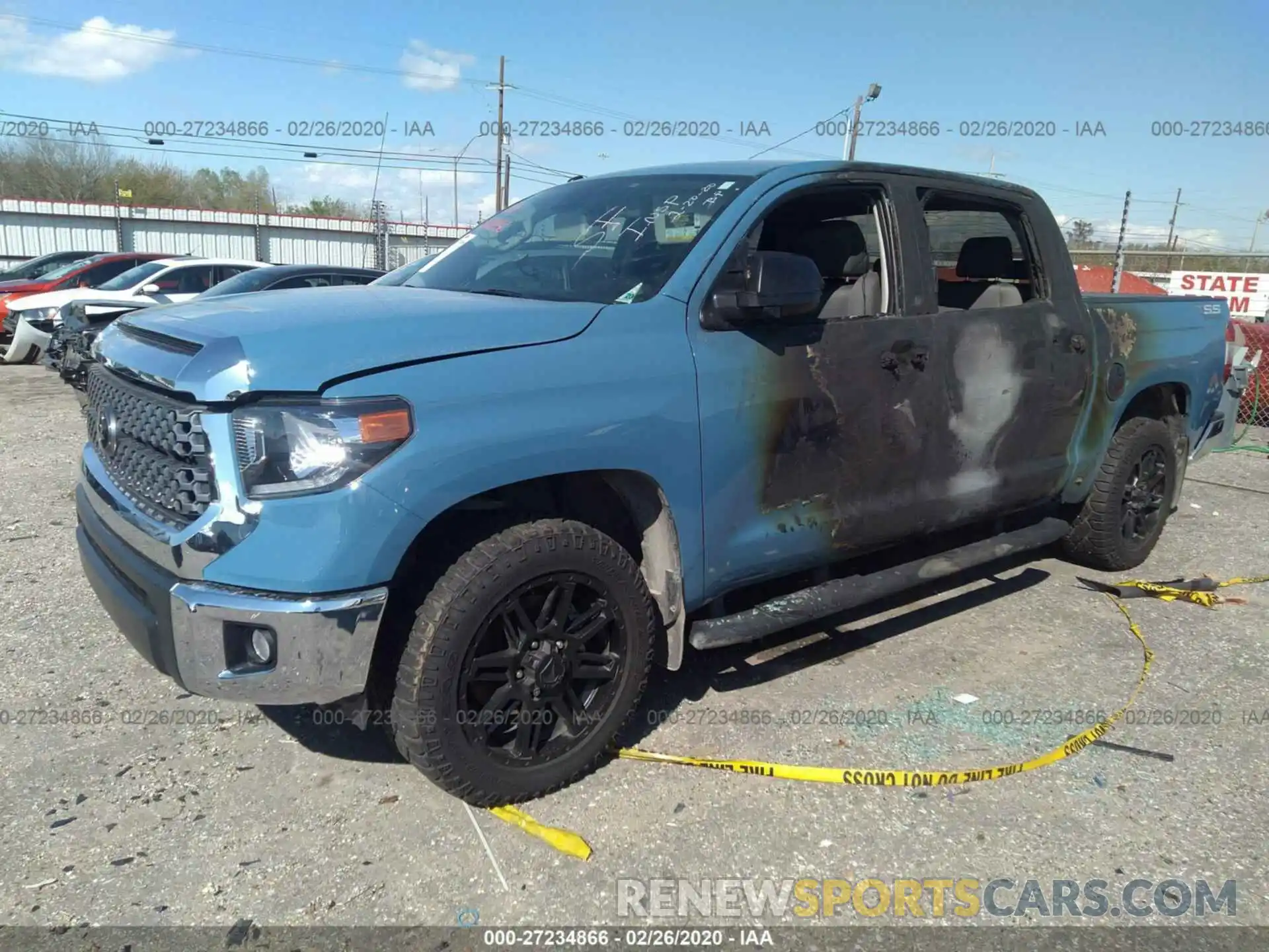 2 Photograph of a damaged car 5TFEM5F19KX136113 TOYOTA TUNDRA 2WD 2019