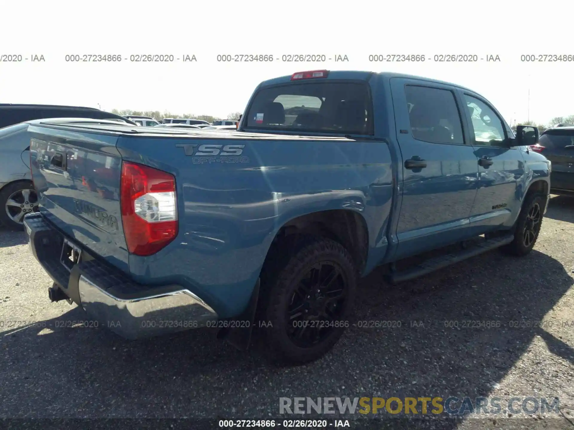 4 Photograph of a damaged car 5TFEM5F19KX136113 TOYOTA TUNDRA 2WD 2019