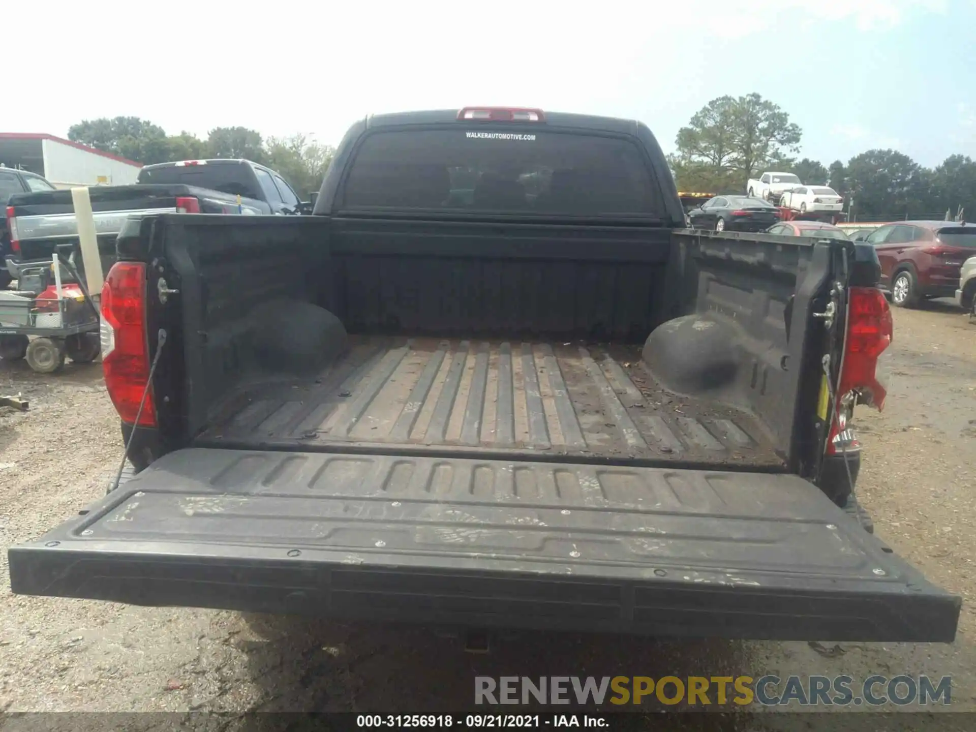 8 Photograph of a damaged car 5TFEM5F19KX140713 TOYOTA TUNDRA 2WD 2019