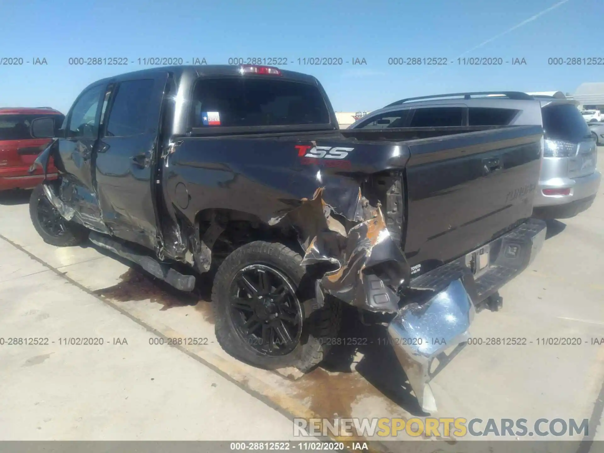 3 Photograph of a damaged car 5TFEM5F1XKX136489 TOYOTA TUNDRA 2WD 2019