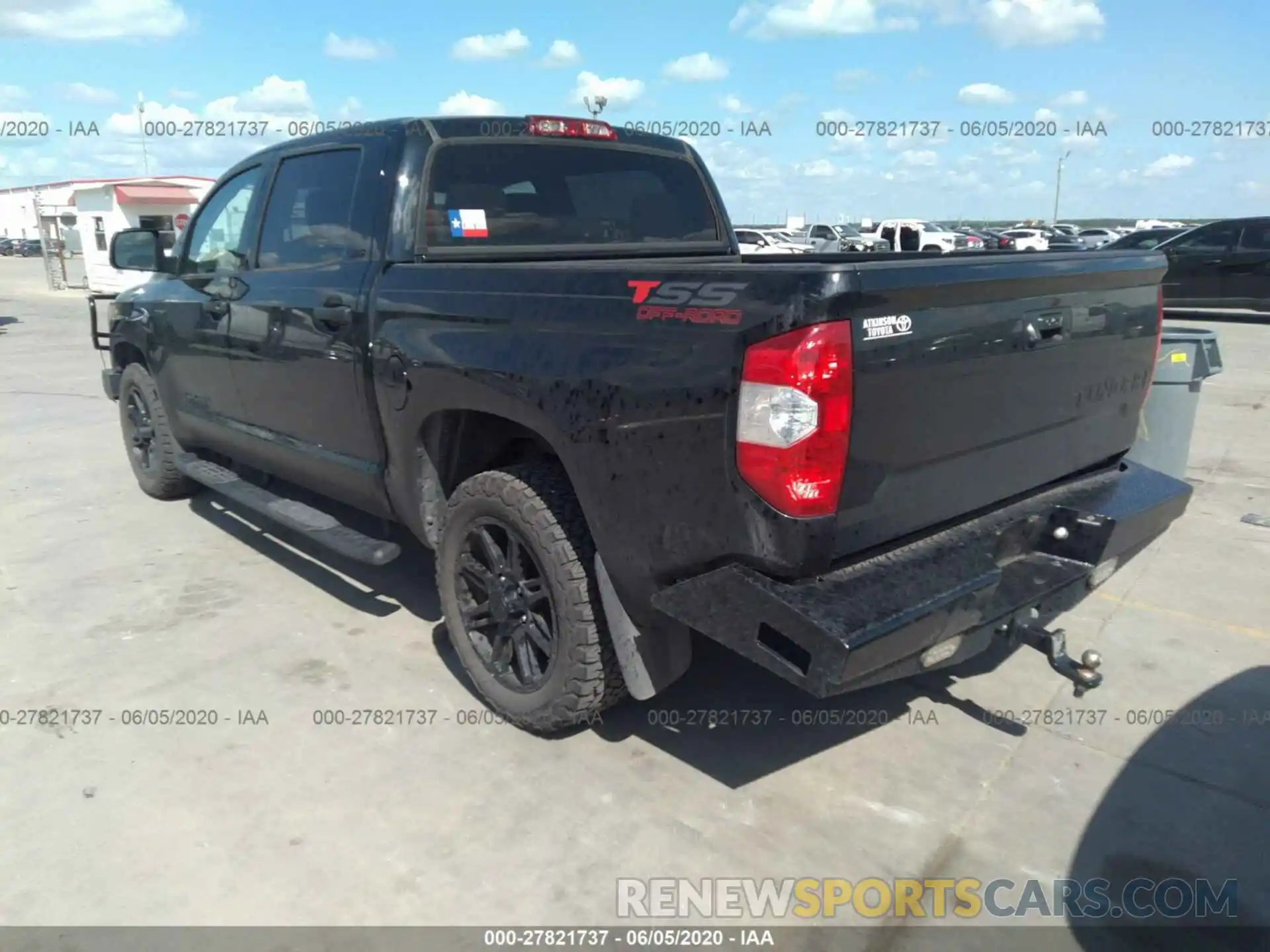 3 Photograph of a damaged car 5TFEY5F12KX244979 TOYOTA TUNDRA 2WD 2019