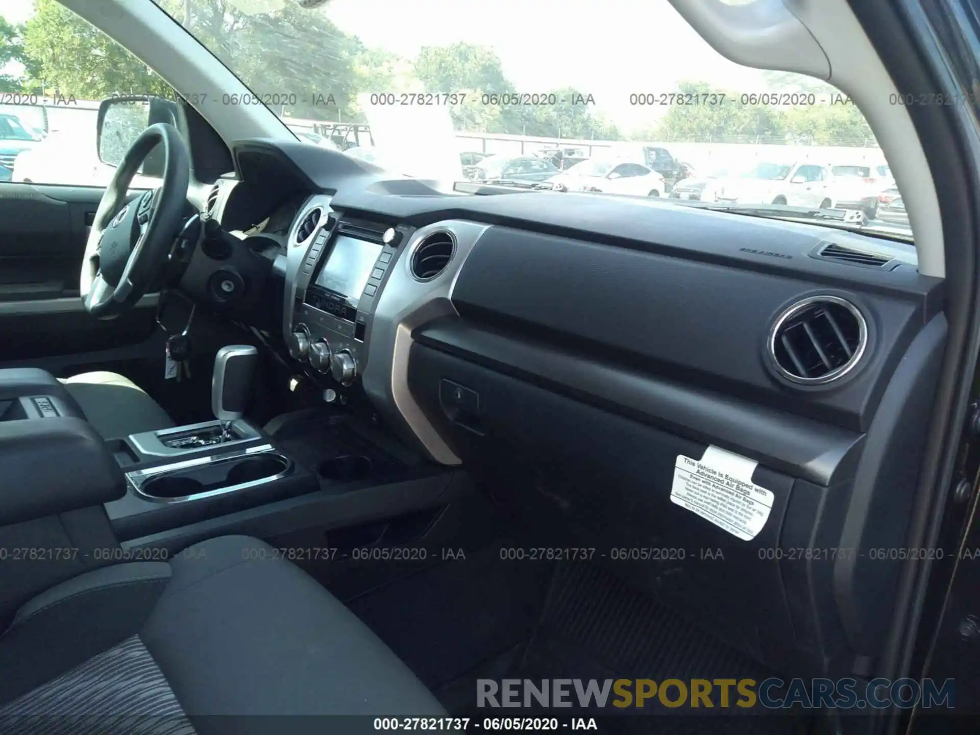 5 Photograph of a damaged car 5TFEY5F12KX244979 TOYOTA TUNDRA 2WD 2019