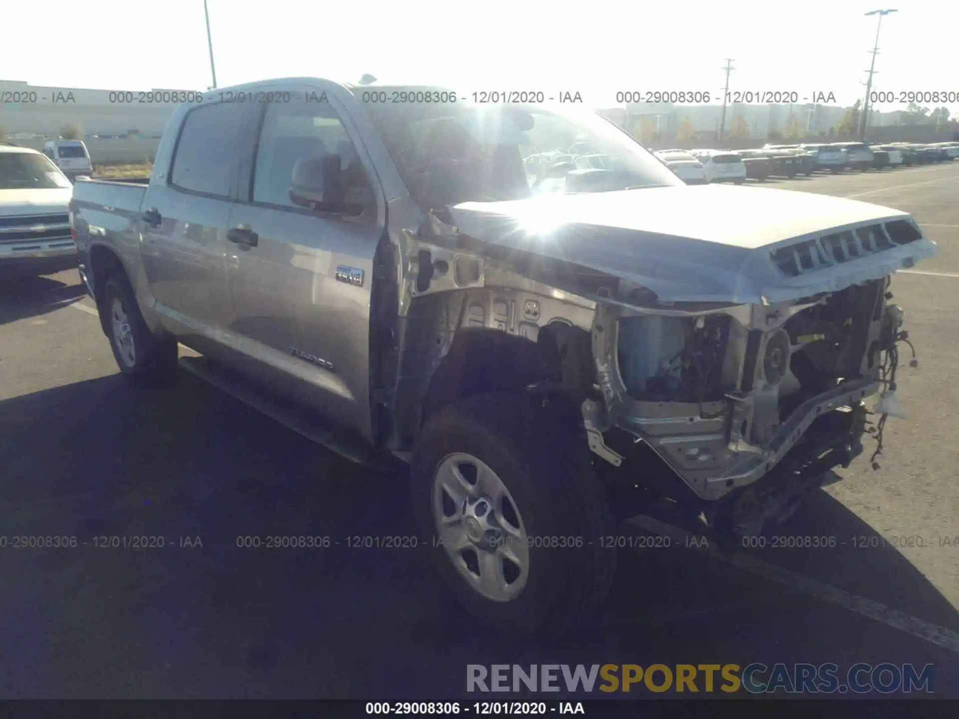 1 Фотография поврежденного автомобиля 5TFEY5F15KX249027 TOYOTA TUNDRA 2WD 2019