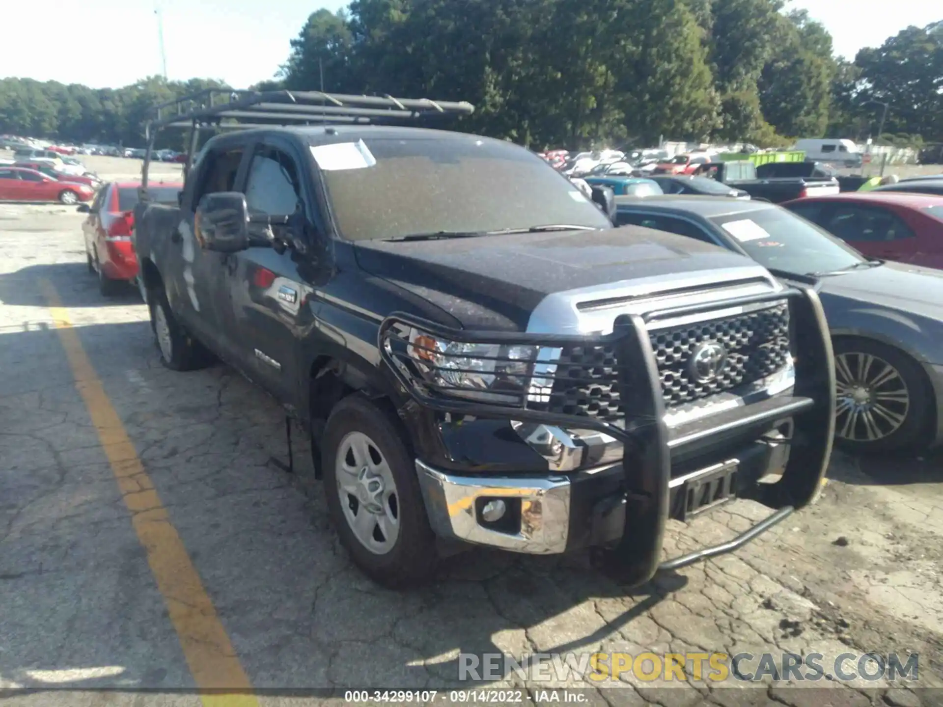 1 Photograph of a damaged car 5TFEY5F16KX254043 TOYOTA TUNDRA 2WD 2019