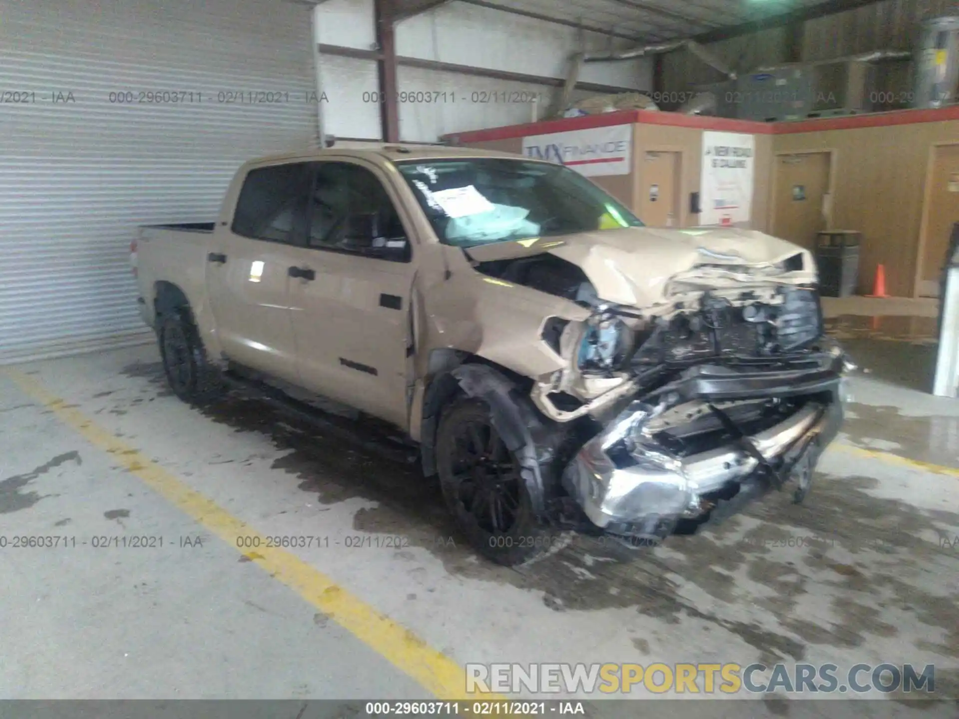 1 Фотография поврежденного автомобиля 5TFEY5F17KX244184 TOYOTA TUNDRA 2WD 2019