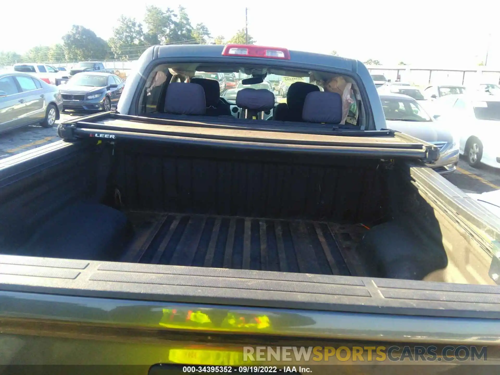 8 Photograph of a damaged car 5TFEY5F17KX247747 TOYOTA TUNDRA 2WD 2019