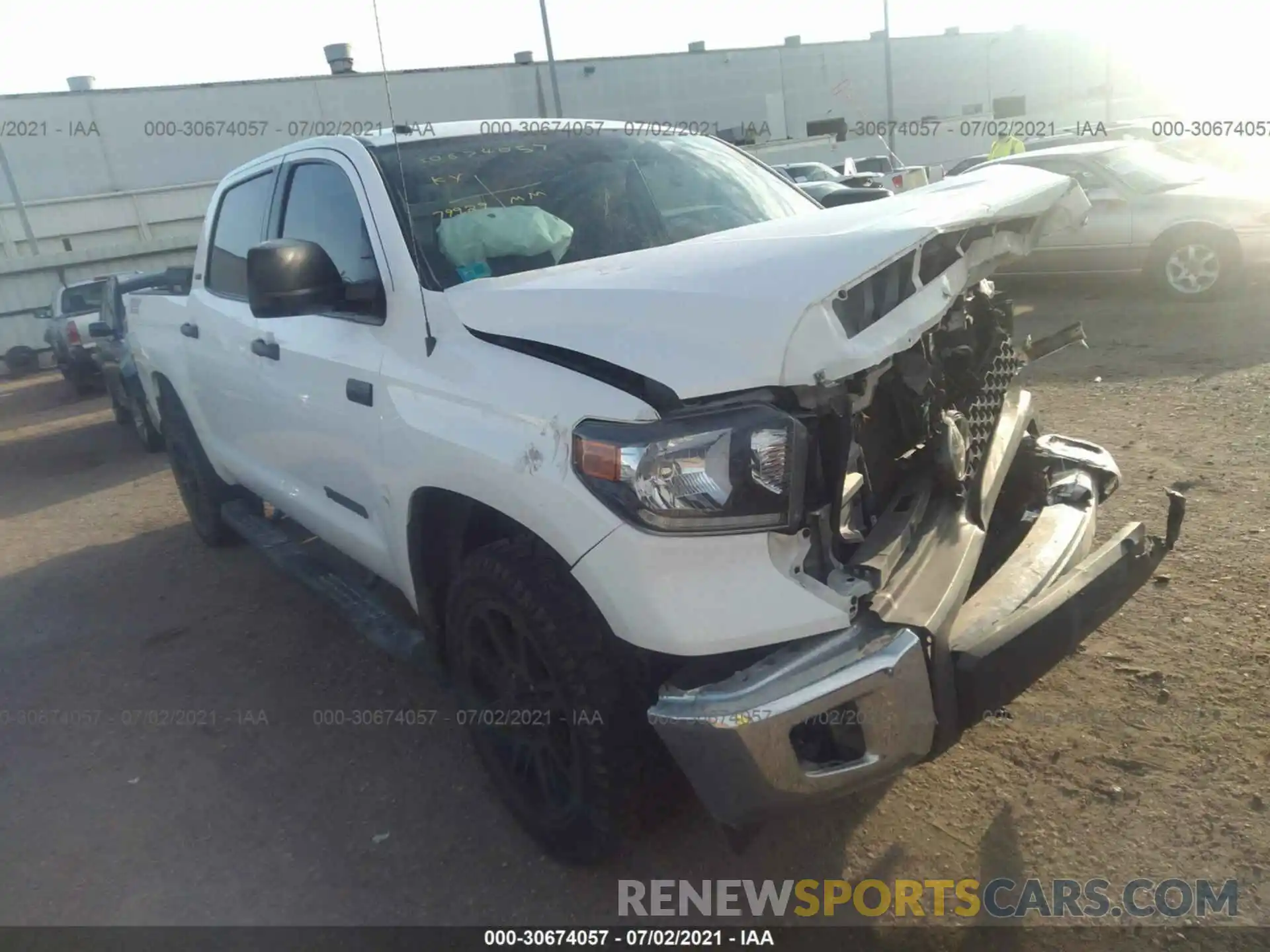 1 Photograph of a damaged car 5TFEY5F1XKX248312 TOYOTA TUNDRA 2WD 2019