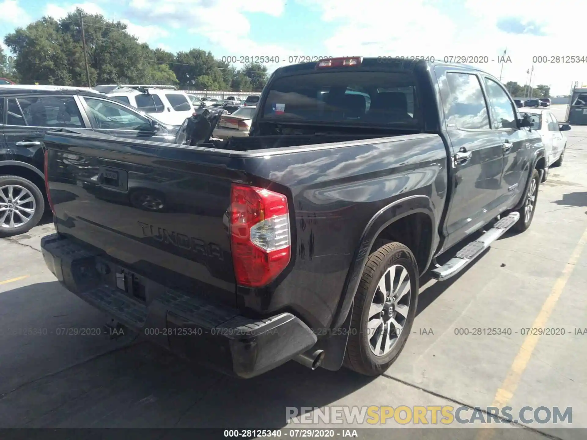 4 Photograph of a damaged car 5TFFY5F10KX251465 TOYOTA TUNDRA 2WD 2019