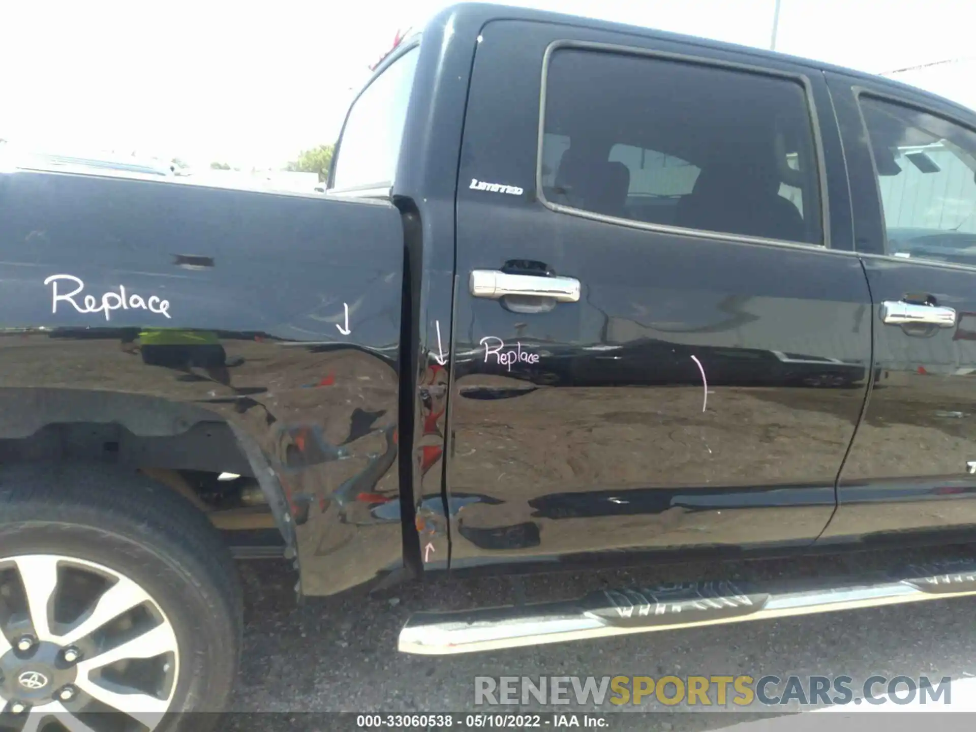 6 Photograph of a damaged car 5TFFY5F11KX248929 TOYOTA TUNDRA 2WD 2019