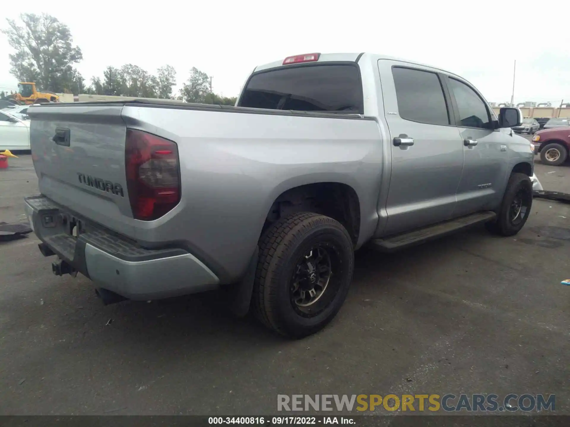 4 Photograph of a damaged car 5TFFY5F14KX252635 TOYOTA TUNDRA 2WD 2019