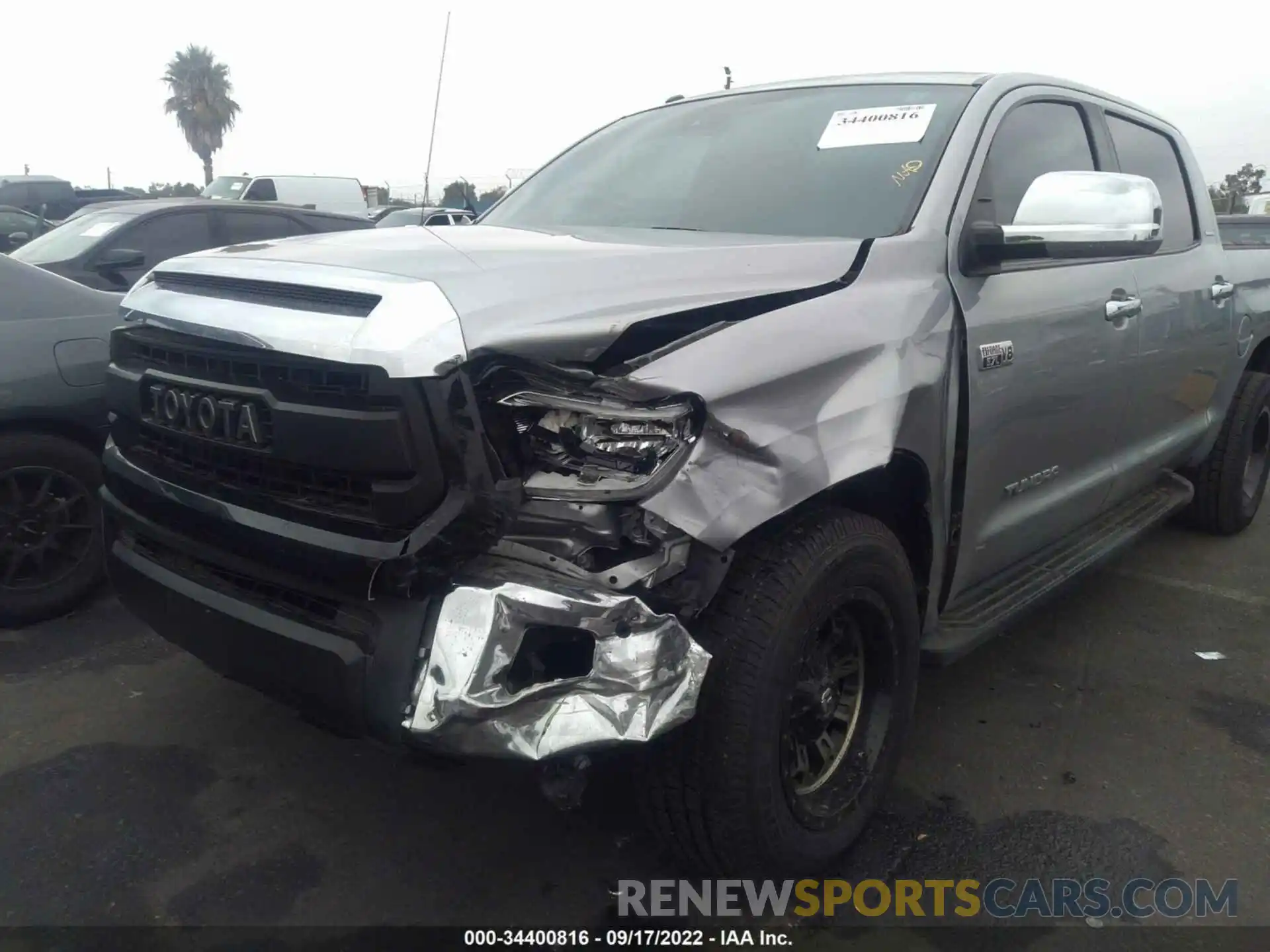 6 Photograph of a damaged car 5TFFY5F14KX252635 TOYOTA TUNDRA 2WD 2019