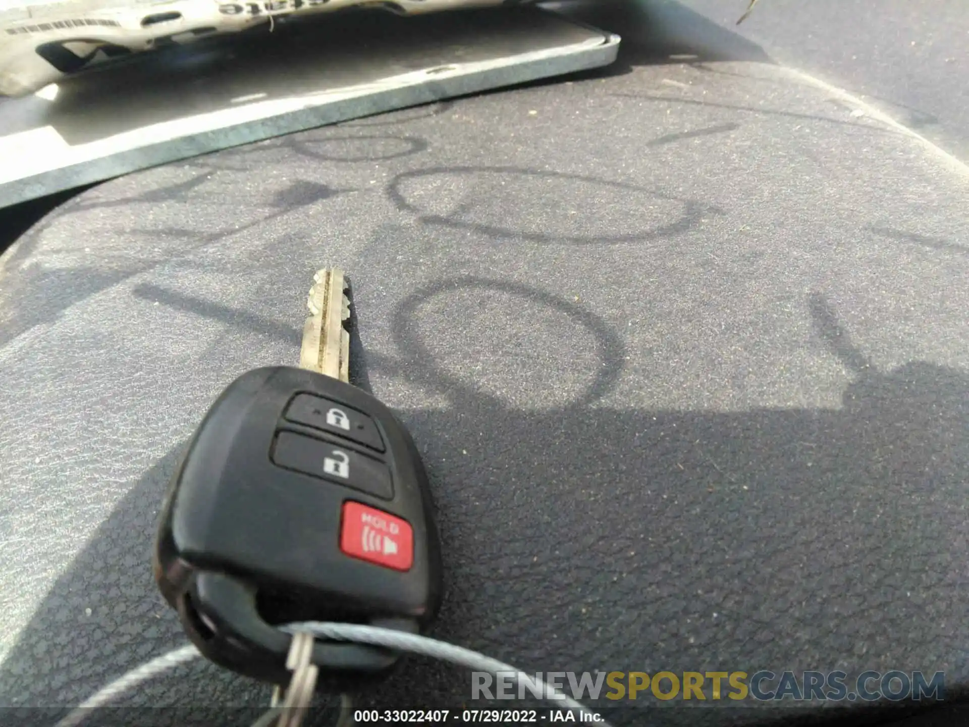 11 Photograph of a damaged car 5TFFY5F1XKX255281 TOYOTA TUNDRA 2WD 2019