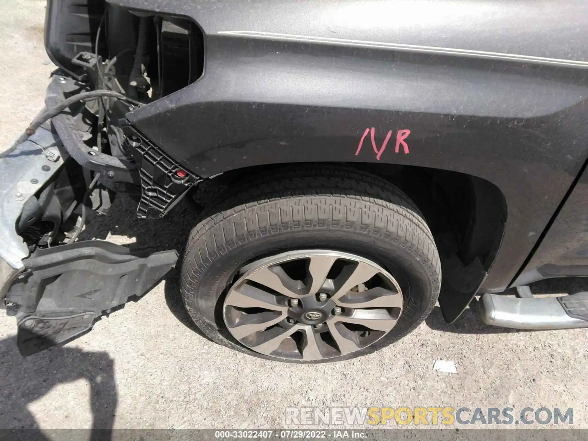 12 Photograph of a damaged car 5TFFY5F1XKX255281 TOYOTA TUNDRA 2WD 2019